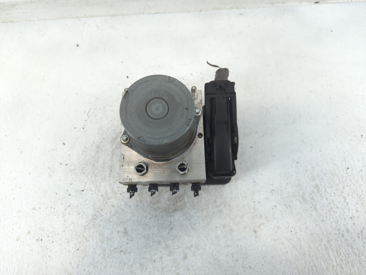 2019 Toyota C-Hr ABS Pump Control Module Replacement P/N:44540-4150 Fits OEM Used Auto Parts - Oemusedautoparts1.com