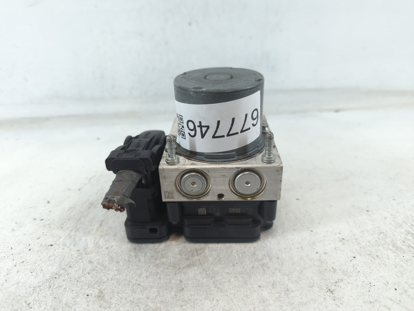 2019 Toyota C-Hr ABS Pump Control Module Replacement P/N:44540-4150 Fits OEM Used Auto Parts - Oemusedautoparts1.com