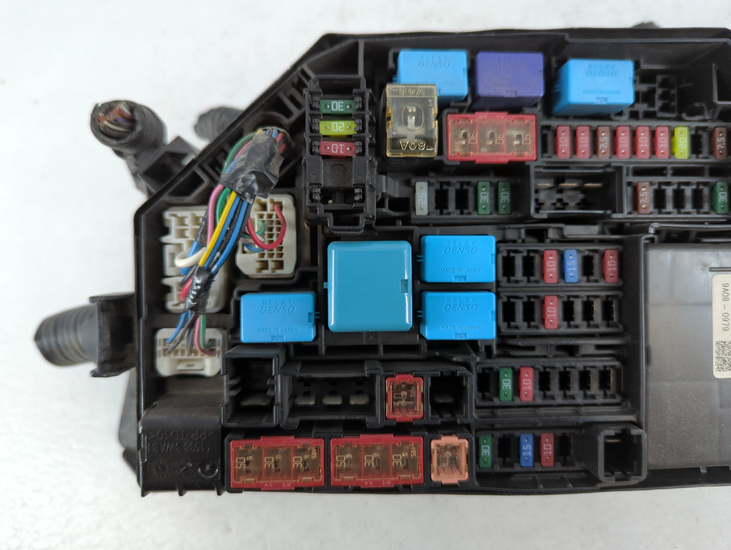 2018-2022 Toyota C-Hr Fusebox Fuse Box Panel Relay Module P/N:82641-47050-A Fits Fits 2018 2019 2020 2021 2022 OEM Used Auto