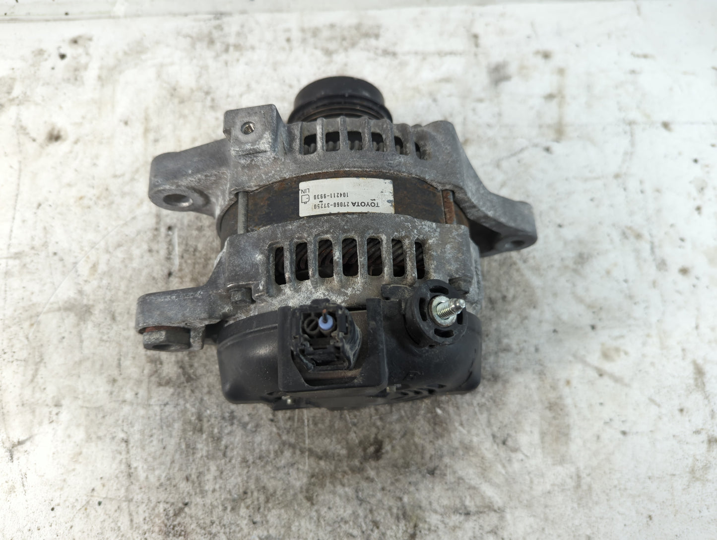 2019 Toyota C-Hr Alternator Replacement Generator Charging Assembly Engine OEM P/N:104211-9930 27060-37250 Fits OEM Used Aut