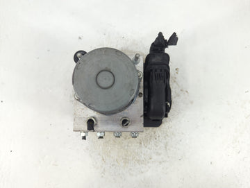2018-2019 Toyota Camry ABS Pump Control Module Replacement P/N:44540-06290 Fits Fits 2018 2019 OEM Used Auto Parts