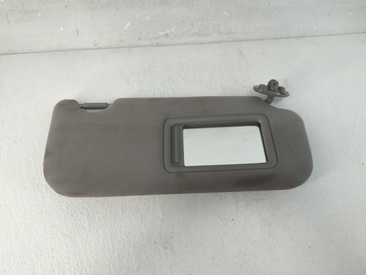 2018-2022 Toyota Camry Sun Visor Shade Replacement Passenger Right Mirror Fits Fits 2018 2019 2020 2021 2022 OEM Used Auto P