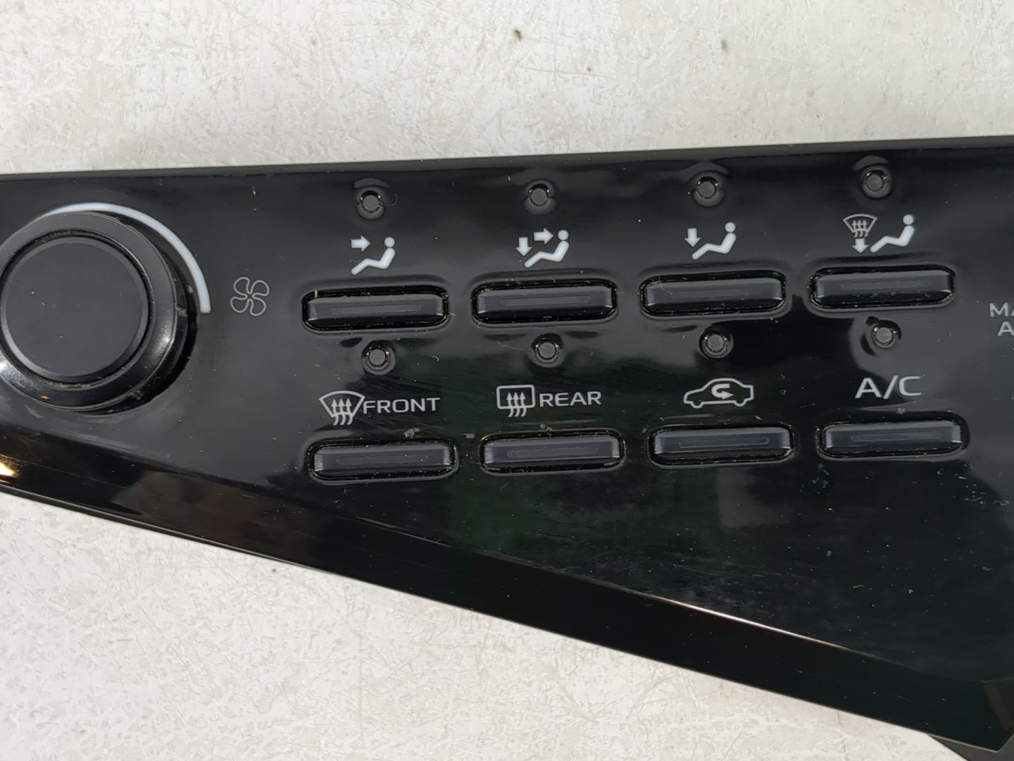 2018-2022 Toyota Camry Climate Control Module Temperature AC/Heater Replacement P/N:55900-06470 Fits Fits 2018 2019 2020 202
