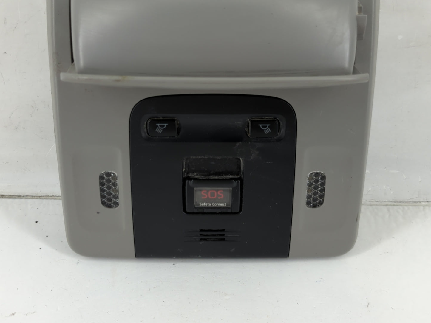 2019 Toyota Camry Overhead Roof Console - Oemusedautoparts1.com