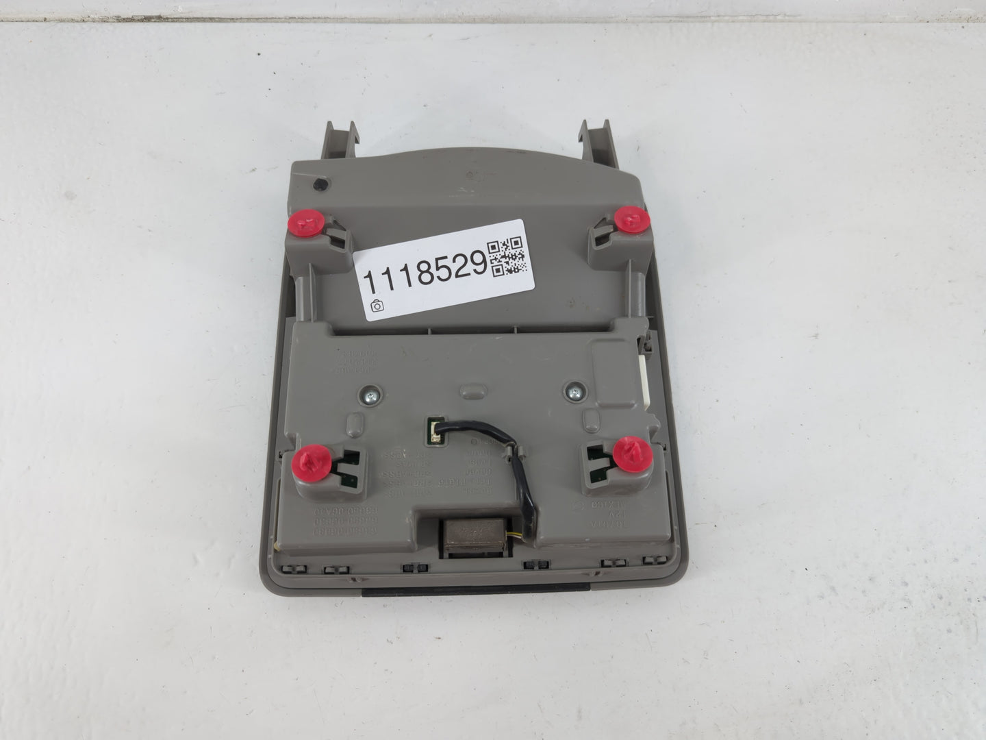 2019 Toyota Camry Overhead Roof Console - Oemusedautoparts1.com