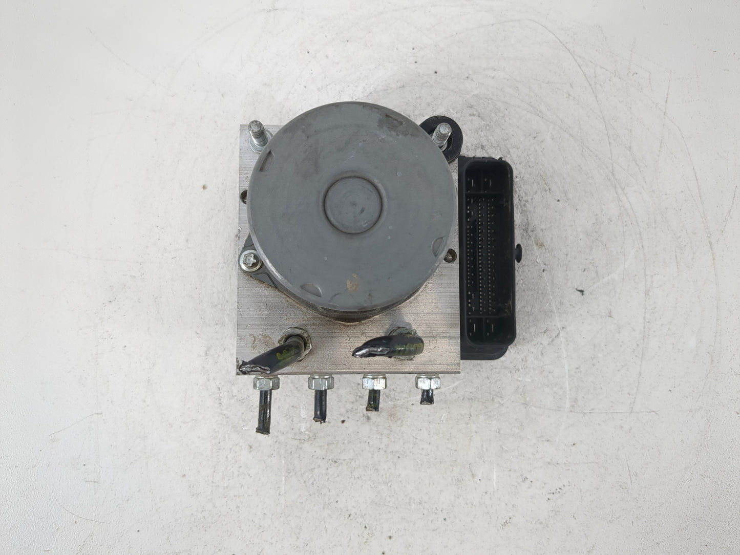 2018-2020 Toyota Camry ABS Pump Control Module Replacement P/N:44540 06270 Fits Fits 2018 2019 2020 OEM Used Auto Parts - Oe