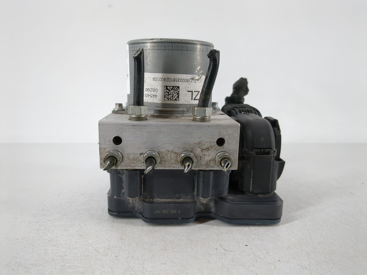 2018-2020 Toyota Camry Anti-Lock Brake ABS Pump Module Actuator OEM P/N:44540 06290 Fits Fits 2018 2019 2020 OEM Used Auto P
