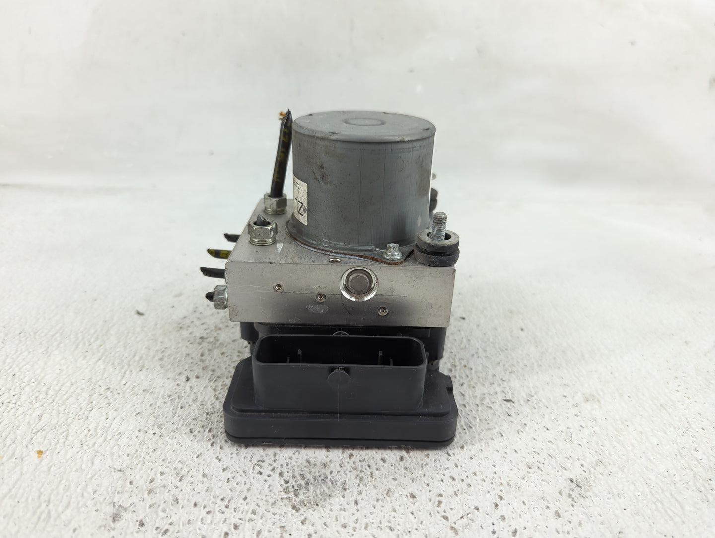 2018-2020 Toyota Camry ABS Pump Control Module Replacement P/N:44540 06290 Fits Fits 2018 2019 2020 OEM Used Auto Parts - Oe