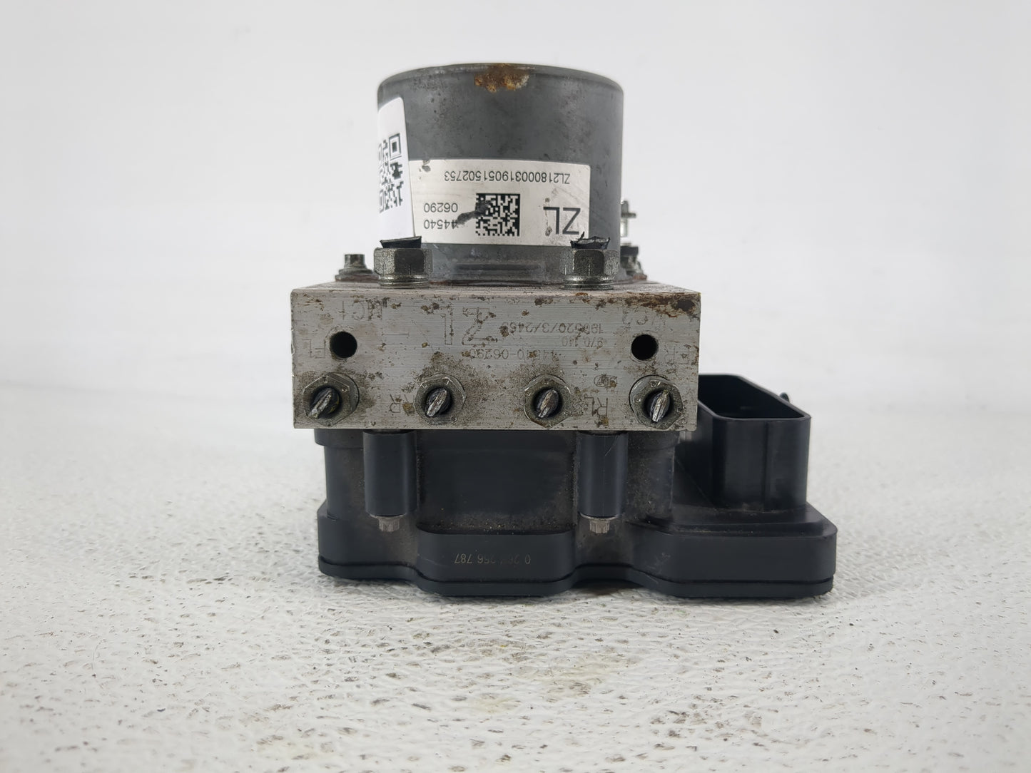 2018-2019 Toyota Camry ABS Pump Control Module Replacement P/N:44540 06290 44540-33660 Fits Fits 2018 2019 OEM Used Auto Par