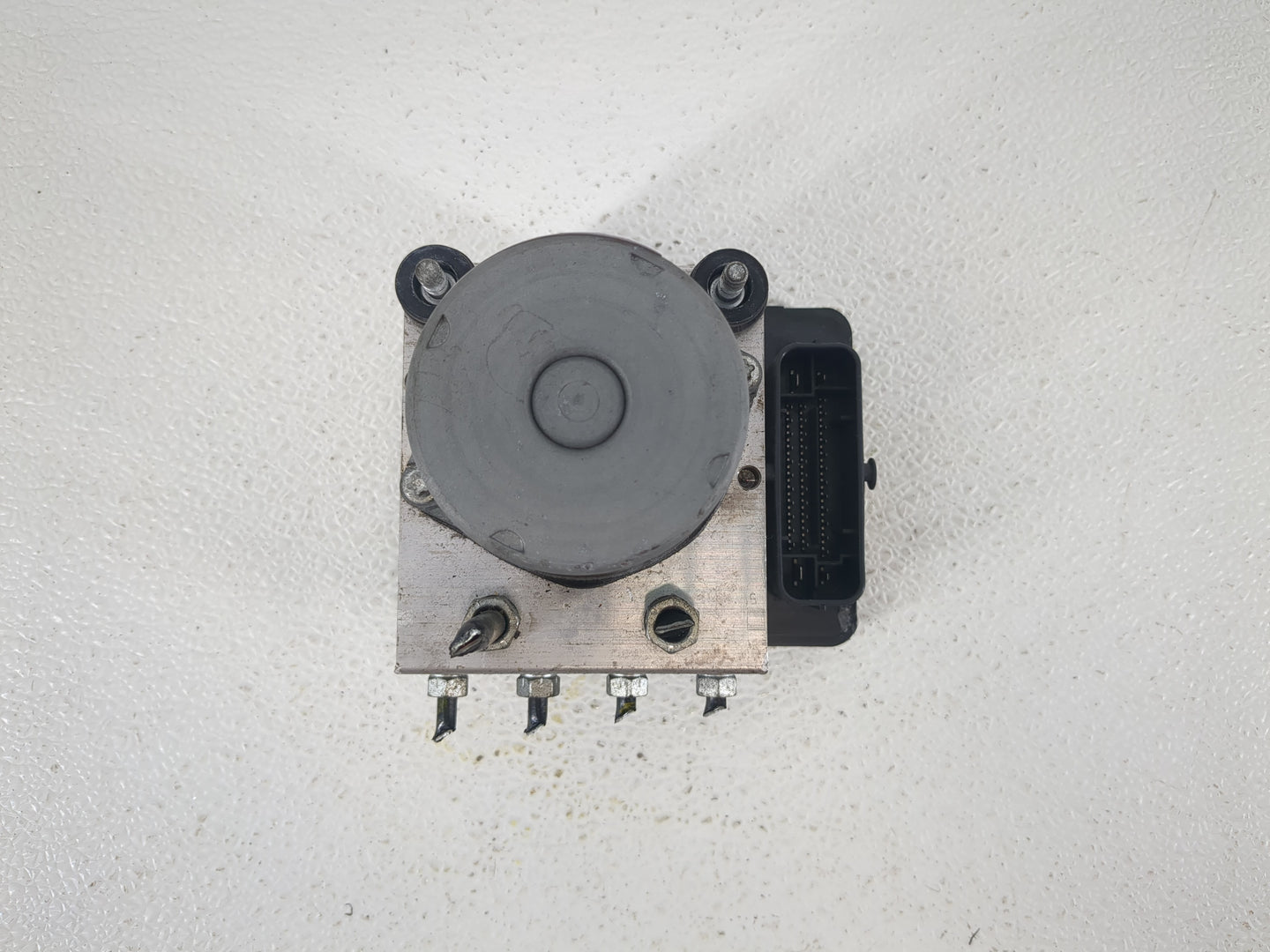2018-2020 Toyota Camry ABS Pump Control Module Replacement P/N:44540 06290 Fits Fits 2018 2019 2020 OEM Used Auto Parts - Oe