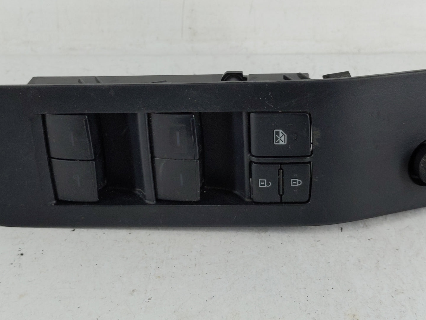 2018-2022 Toyota Camry Master Power Window Switch Replacement Driver Side Left P/N:74232-06B10 84040-33170 Fits OEM Used Aut