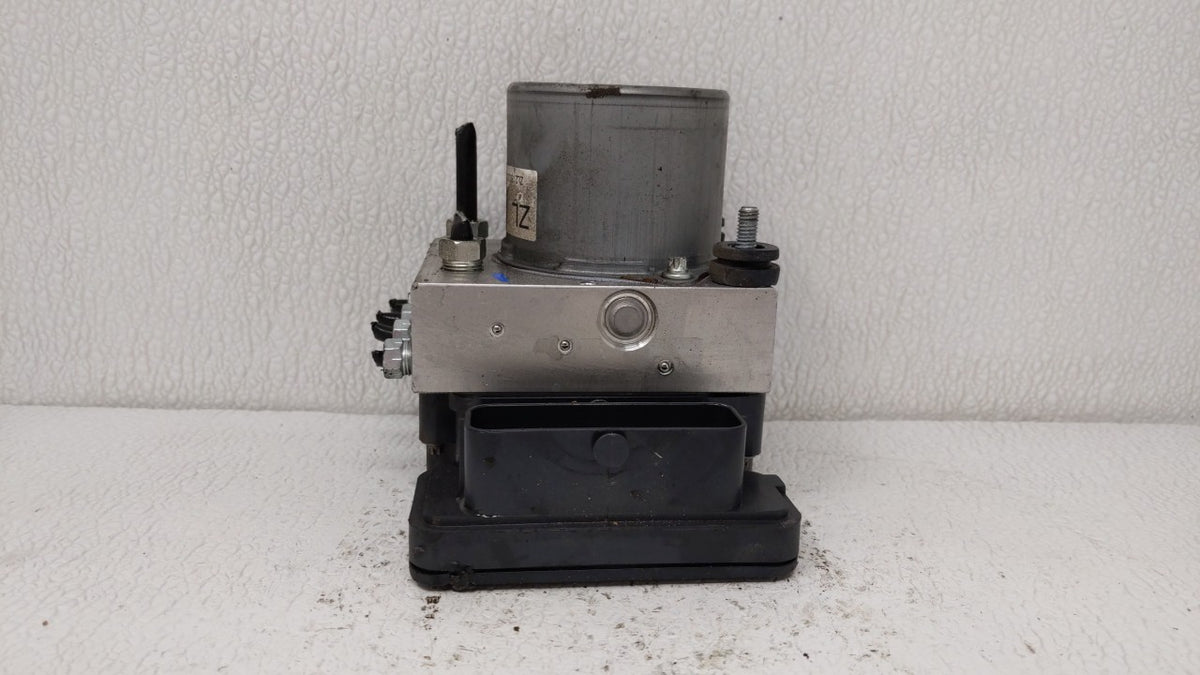 2018-2020 Toyota Camry Anti-Lock Brake ABS Pump Module Actuator OEM P/N:44540 06290 Fits Fits 2018 2019 2020 OEM Used Auto P