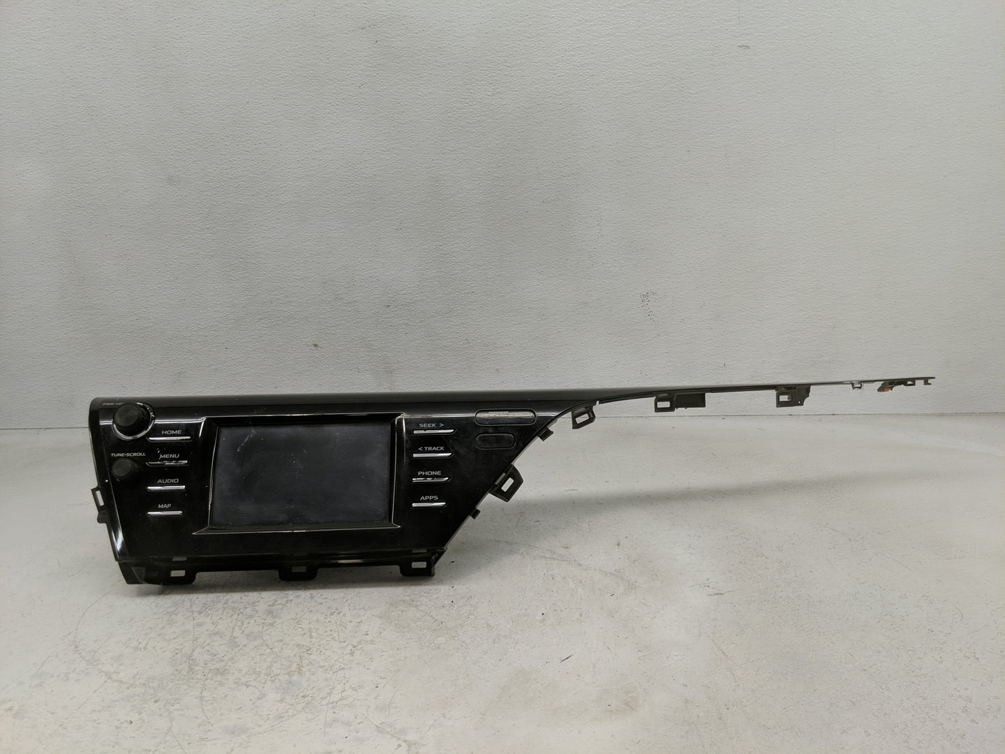 2019-2020 Toyota Camry Radio AM FM Cd Player Receiver Replacement P/N:86140-06410 Fits Fits 2019 2020 OEM Used Auto Parts - 