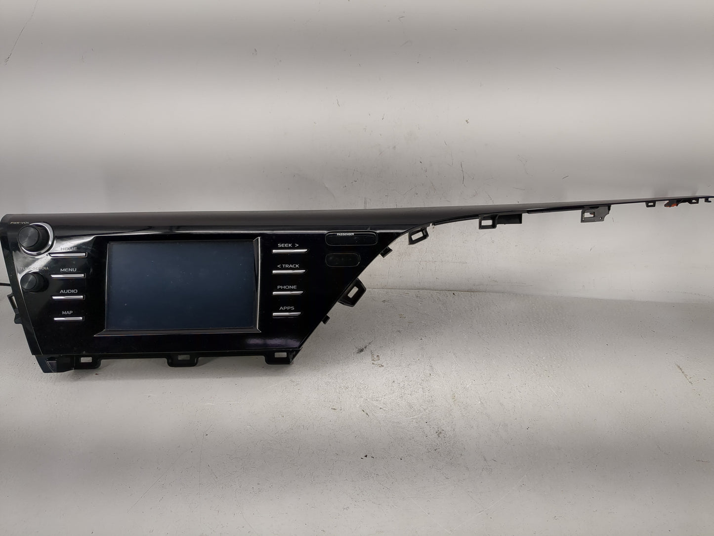 2019-2020 Toyota Camry Radio AM FM Cd Player Receiver Replacement P/N:86140-06410 Fits Fits 2019 2020 OEM Used Auto Parts - 