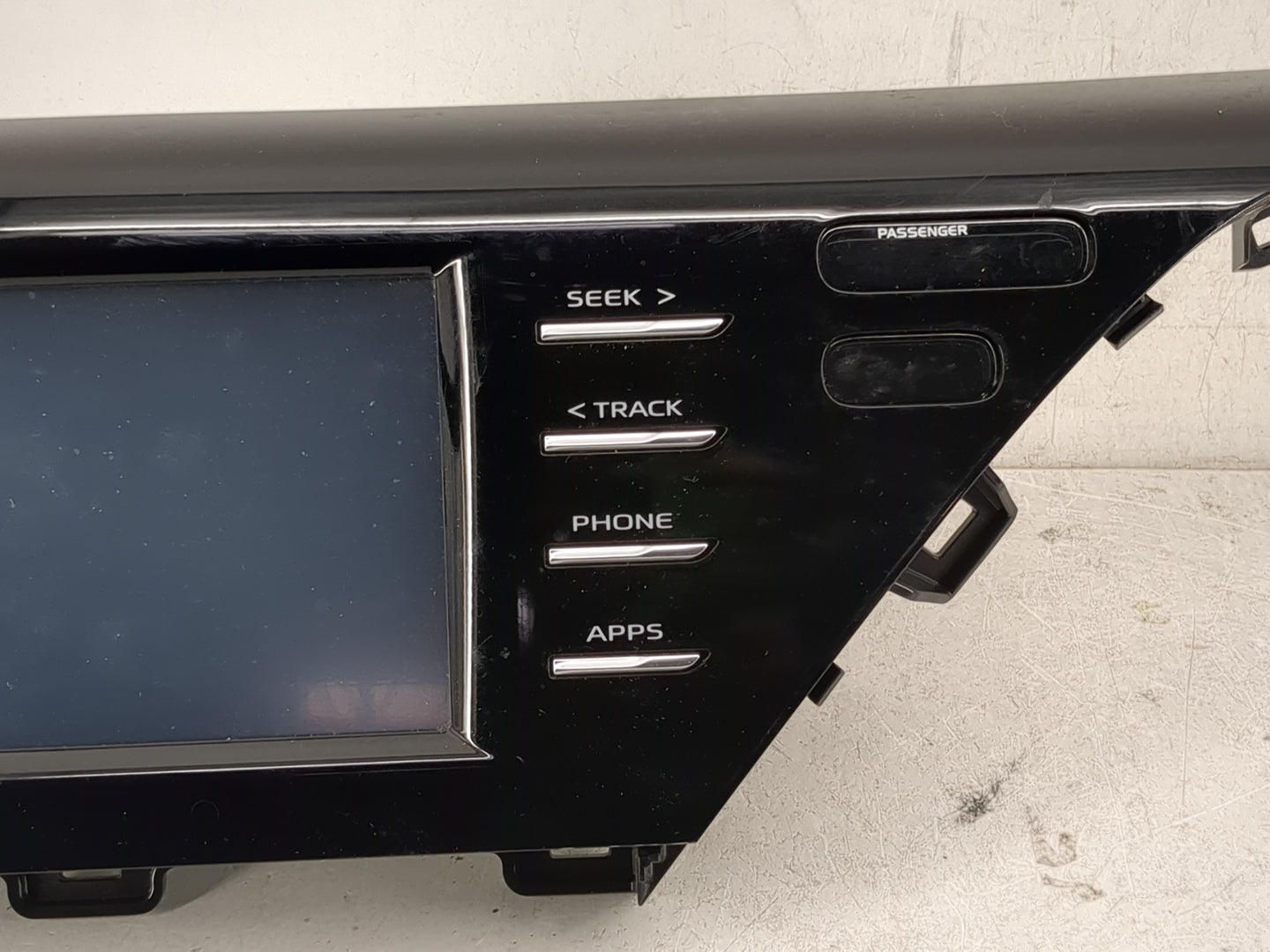 2019-2020 Toyota Camry Radio AM FM Cd Player Receiver Replacement P/N:86140-06410 Fits Fits 2019 2020 OEM Used Auto Parts - 