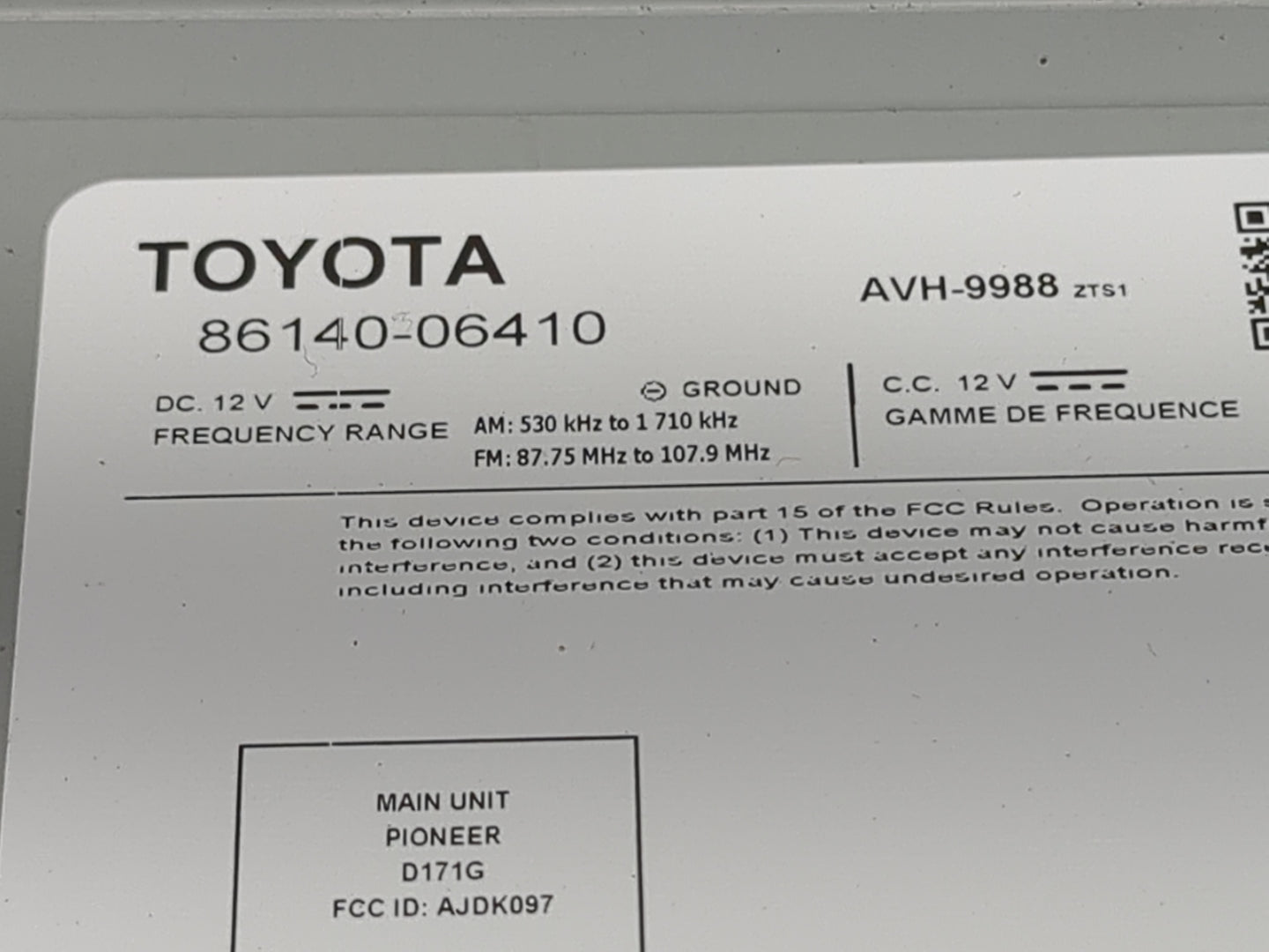 2019-2020 Toyota Camry Radio AM FM Cd Player Receiver Replacement P/N:86140-06410 Fits Fits 2019 2020 OEM Used Auto Parts - 