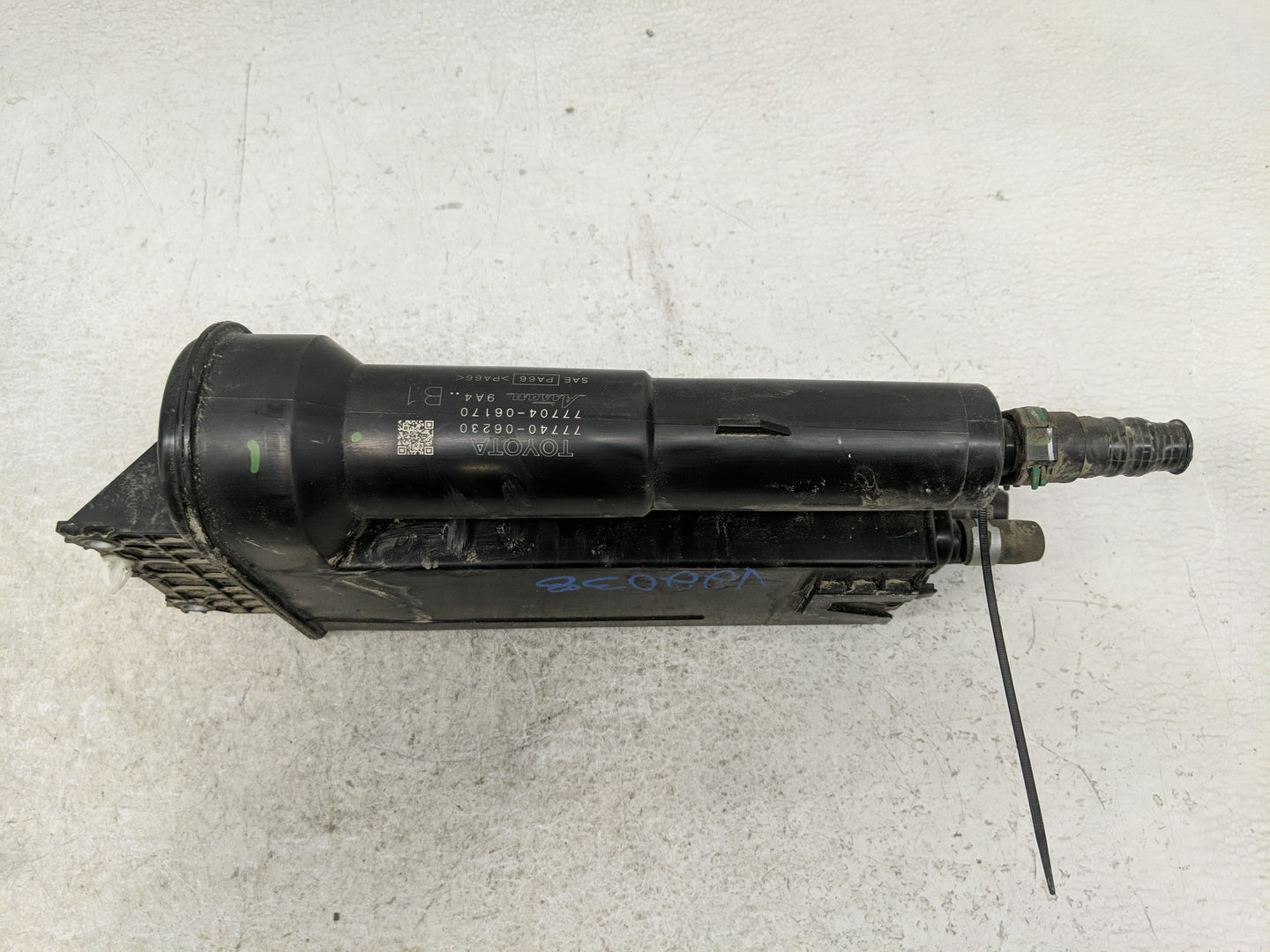 2019 Toyota Camry Fuel Vapor Charcoal Canister - Oemusedautoparts1.com