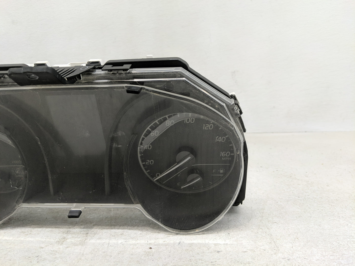 2019 Toyota Camry Instrument Cluster Speedometer Gauges P/N:TN257560-2112 83800-0XD21-00 Fits OEM Used Auto Parts - Oemuseda