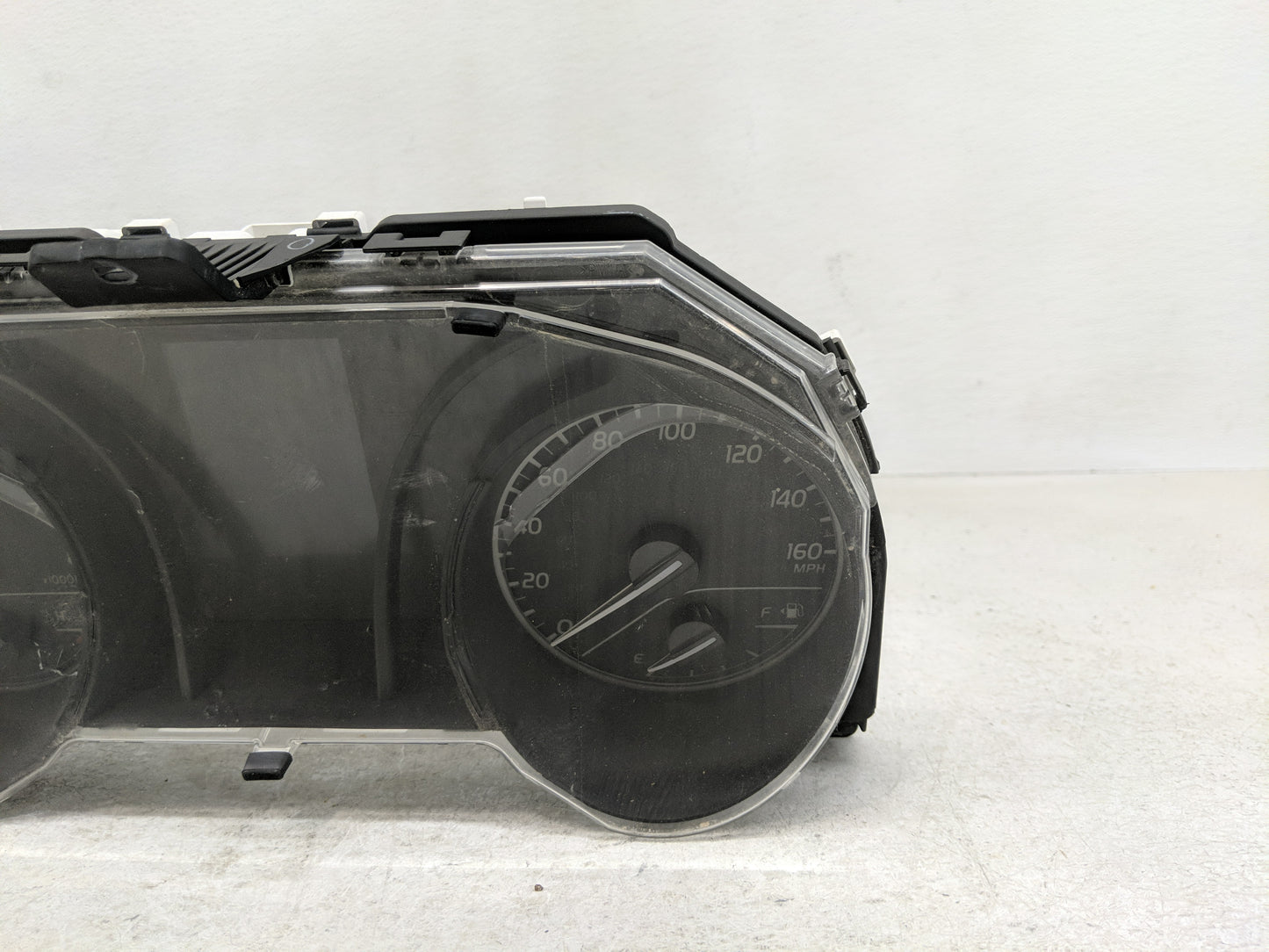 2019 Toyota Camry Instrument Cluster Speedometer Gauges P/N:TN257560-2112 83800-0XD21-00 Fits OEM Used Auto Parts - Oemuseda