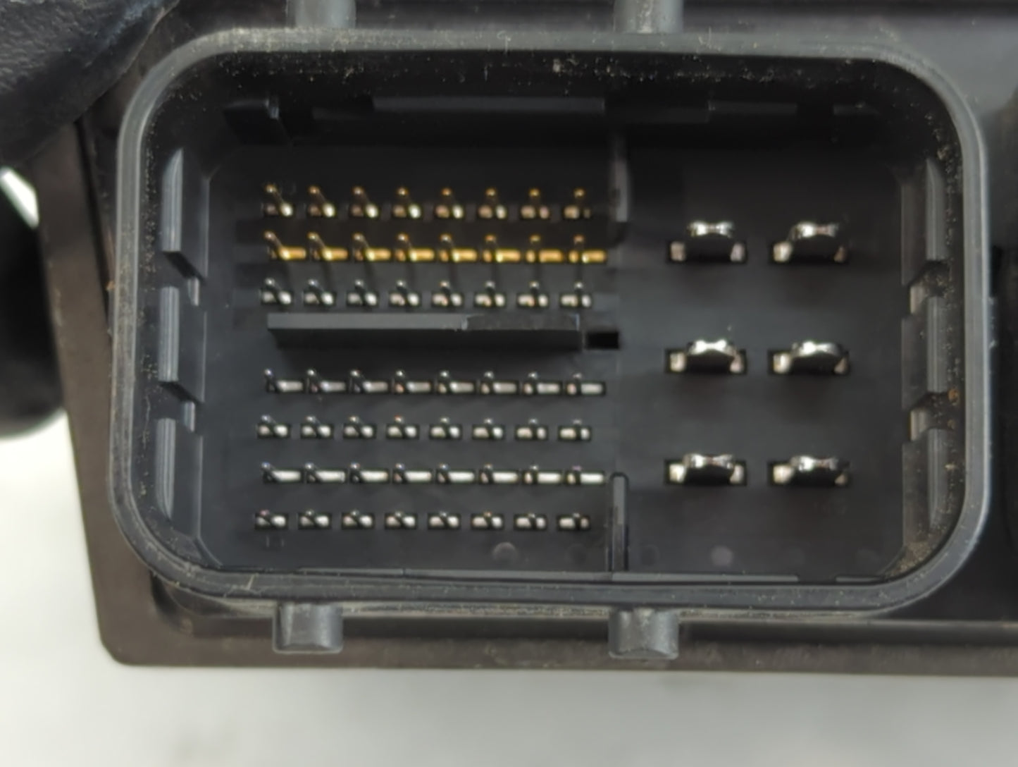 2019 Toyota Camry PCM Engine Control Computer ECU ECM PCU OEM P/N:TN276300-2070 89661-0X582 Fits OEM Used Auto Parts - Oemus