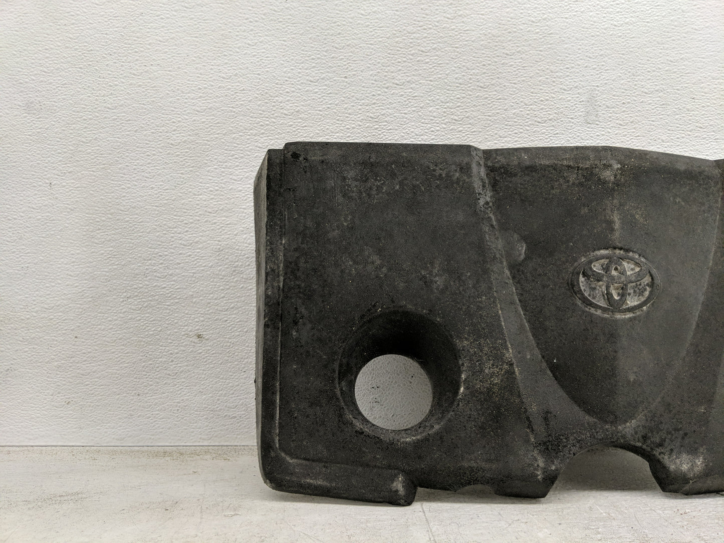 2019 Toyota Camry Engine Cover - Oemusedautoparts1.com