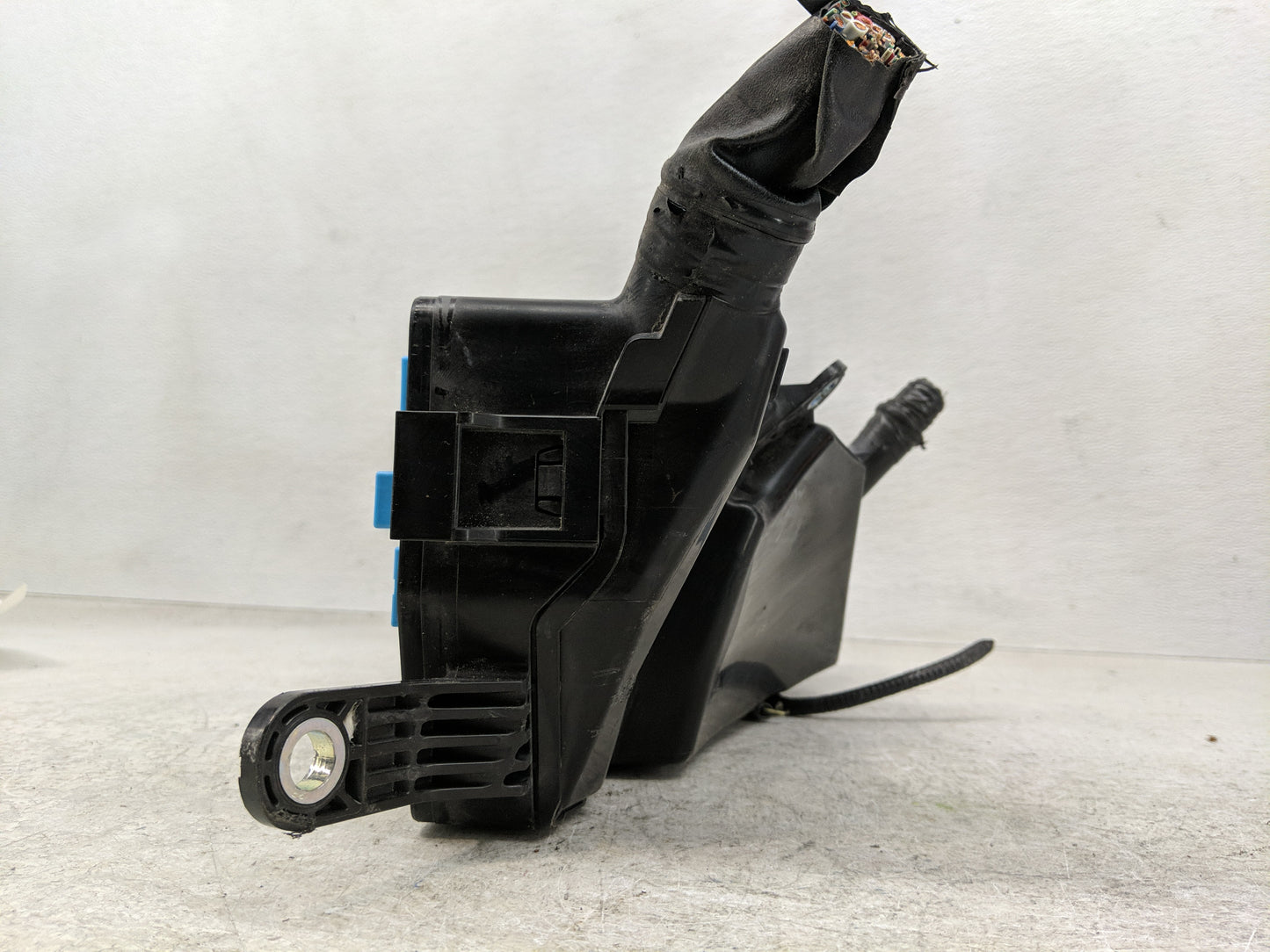 2018-2022 Toyota Camry Fusebox Fuse Box Panel Relay Module P/N:82662-06731 Fits Fits 2018 2019 2020 2021 2022 OEM Used Auto 