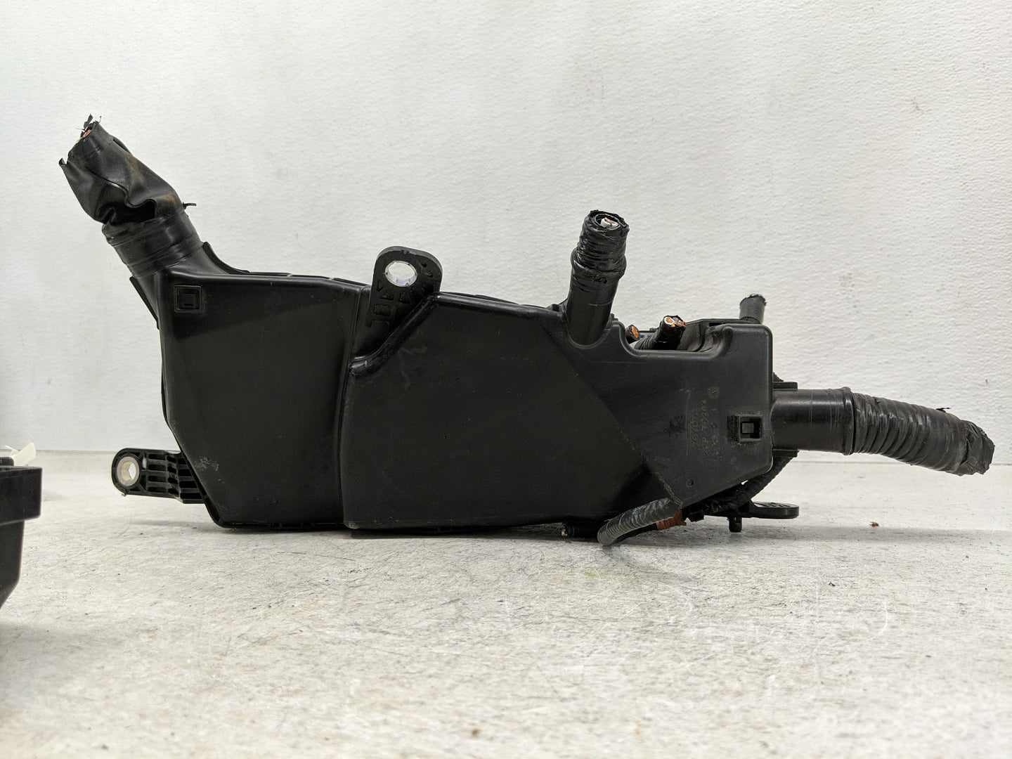 2018-2022 Toyota Camry Fusebox Fuse Box Panel Relay Module P/N:82662-06731 Fits Fits 2018 2019 2020 2021 2022 OEM Used Auto 