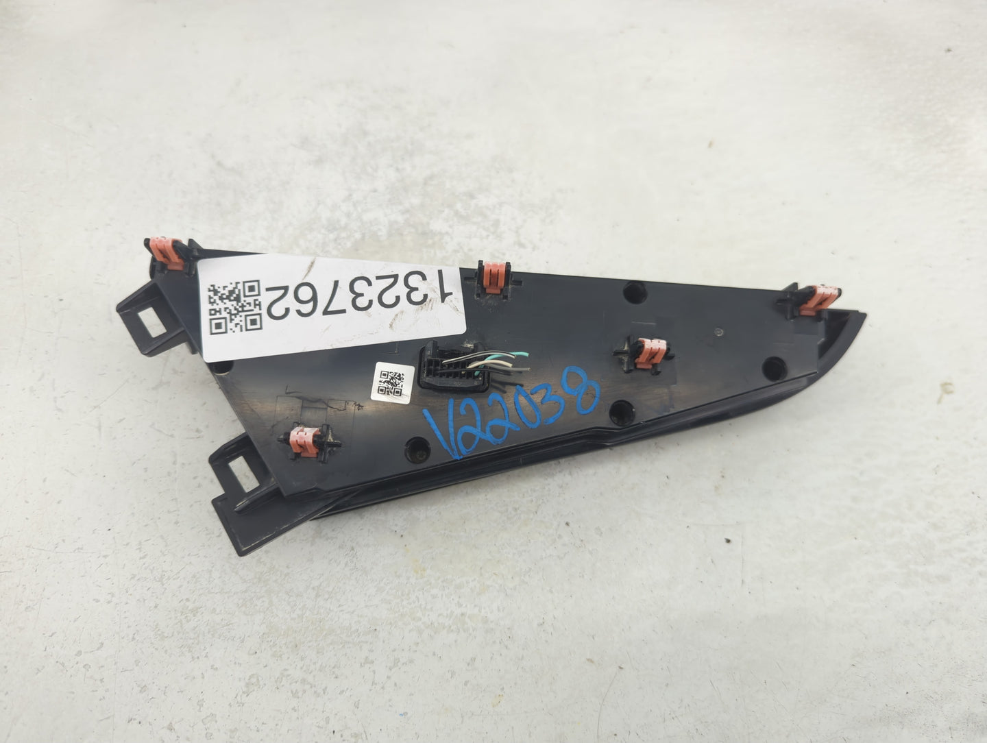 2018-2019 Toyota Camry Climate Control Module Temperature AC/Heater Replacement P/N:55900-33L00 Fits Fits 2018 2019 OEM Used