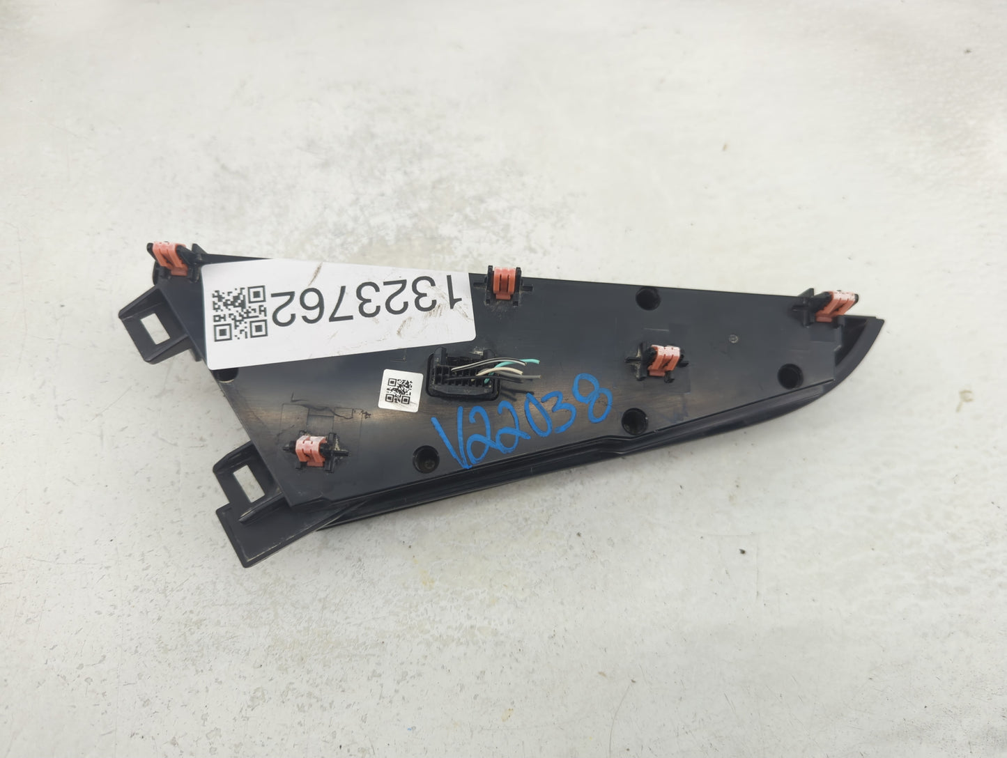 2018-2019 Toyota Camry Climate Control Module Temperature AC/Heater Replacement P/N:55900-33L00 Fits Fits 2018 2019 OEM Used
