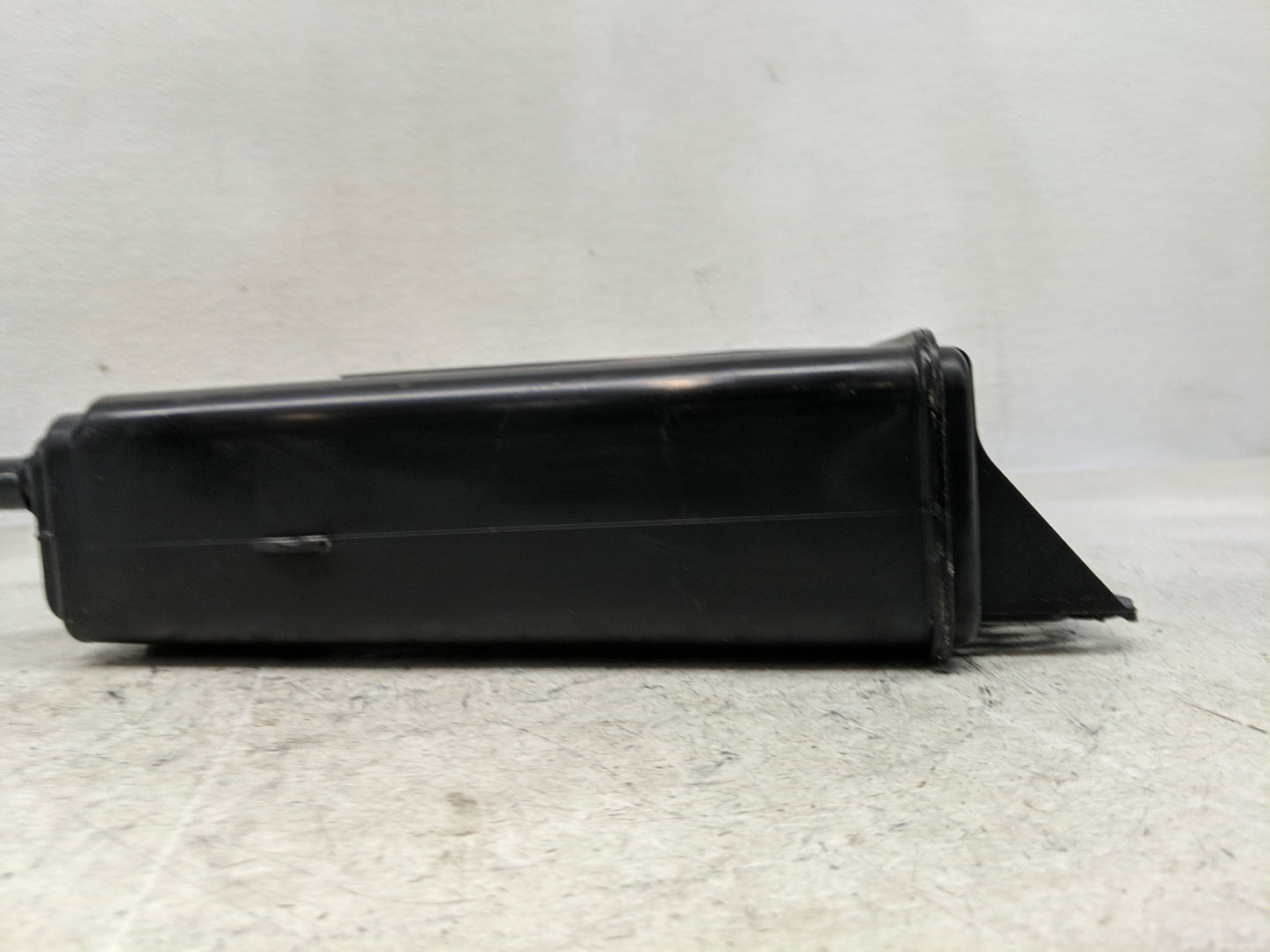 2019 Toyota Camry Fuel Vapor Charcoal Canister 1357816 - Oemusedautoparts1.com