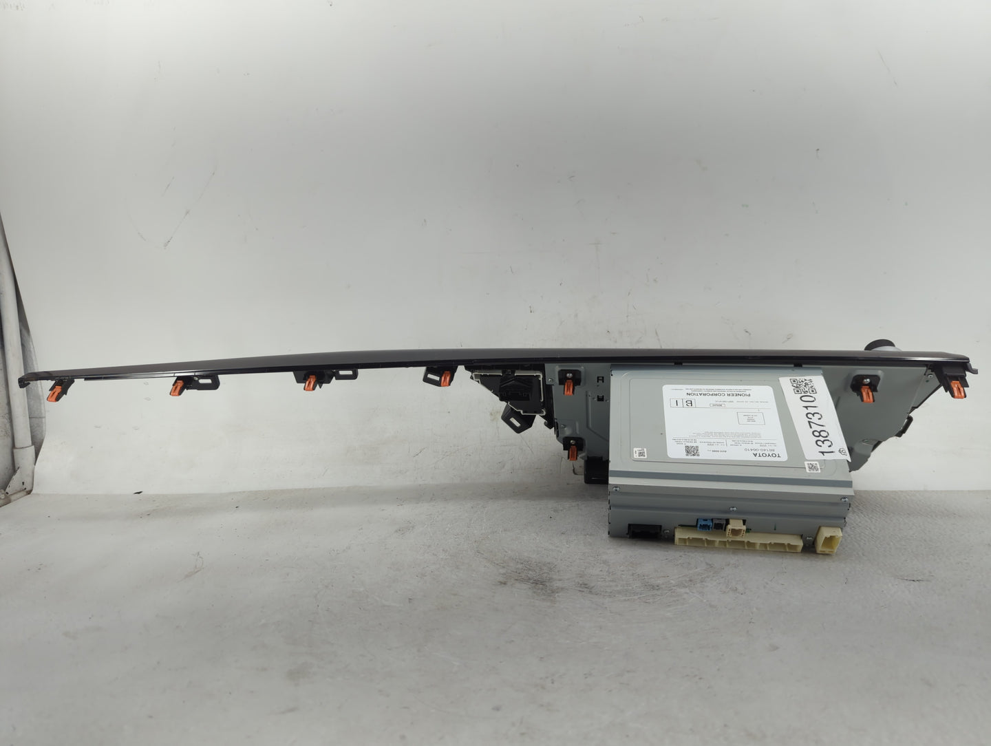 2019-2020 Toyota Camry Radio Control Panel - Oemusedautoparts1.com