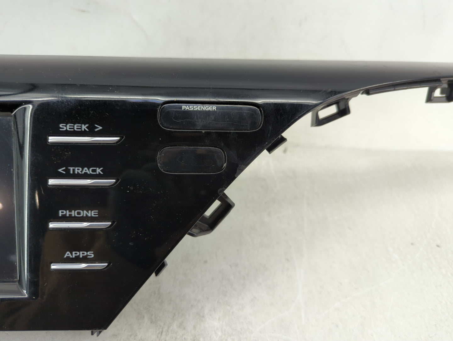 2019-2020 Toyota Camry Radio AM FM Cd Player Receiver Replacement P/N:86140-06410 Fits Fits 2019 2020 OEM Used Auto Parts - 