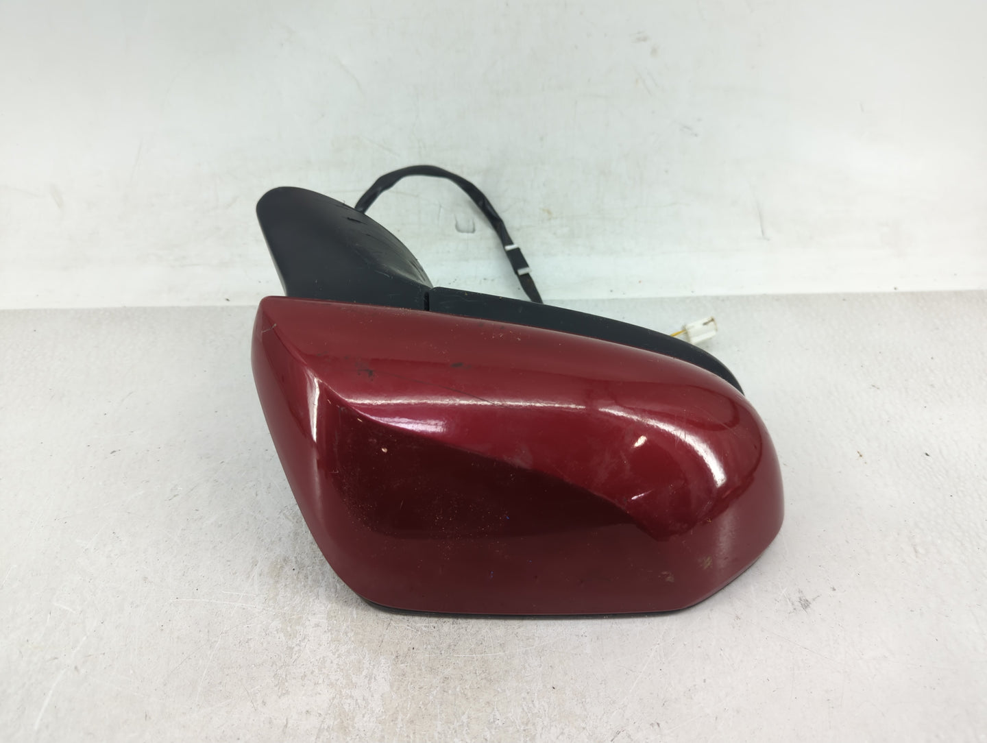 2018-2022 Toyota Camry Passenger Side View Mirror - Right Door Mirror OEM Used - Oemusedautoparts1.com