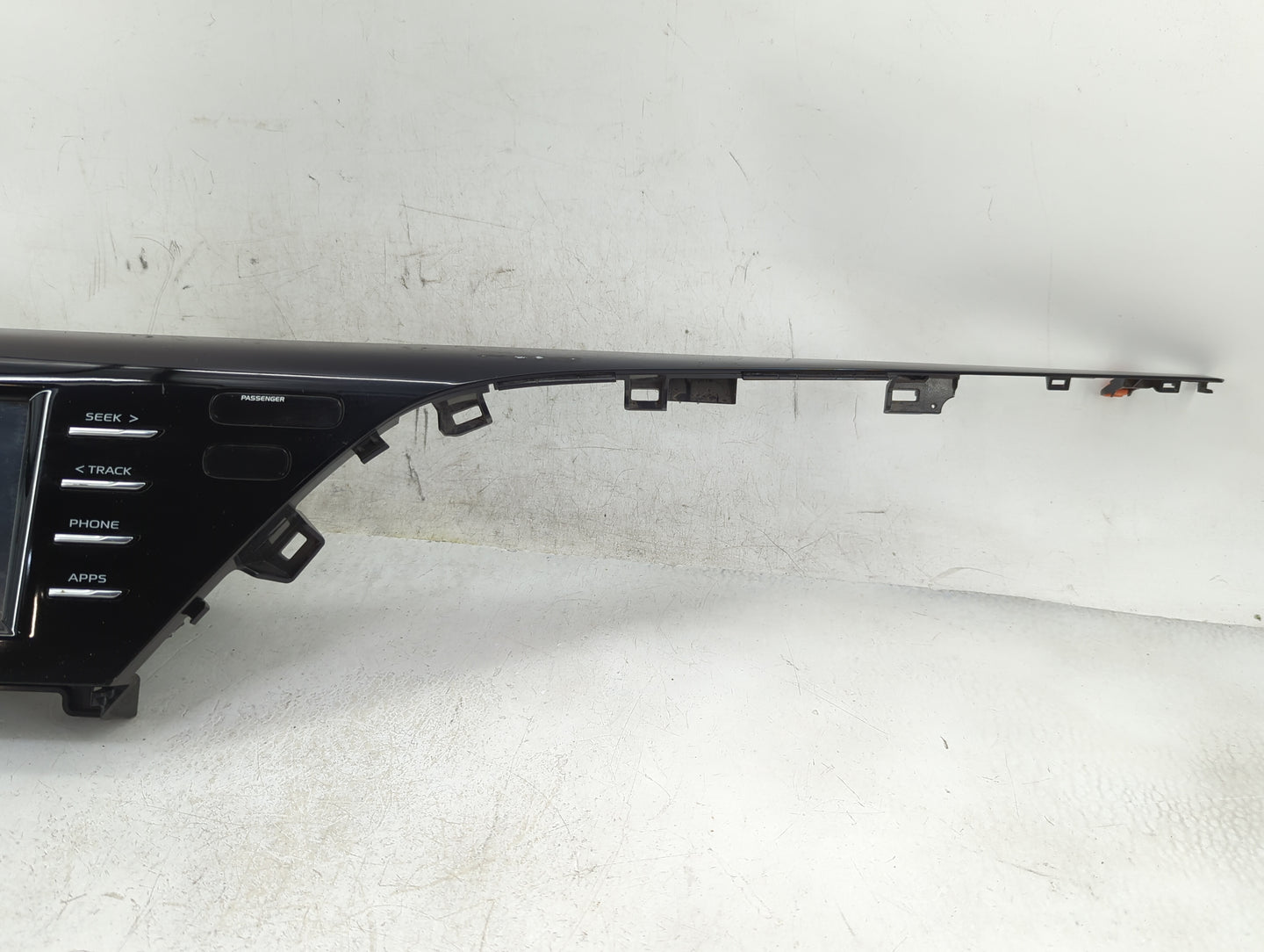 2019-2020 Toyota Camry Radio AM FM Cd Player Receiver Replacement P/N:86140-06410 Fits Fits 2019 2020 OEM Used Auto Parts - 