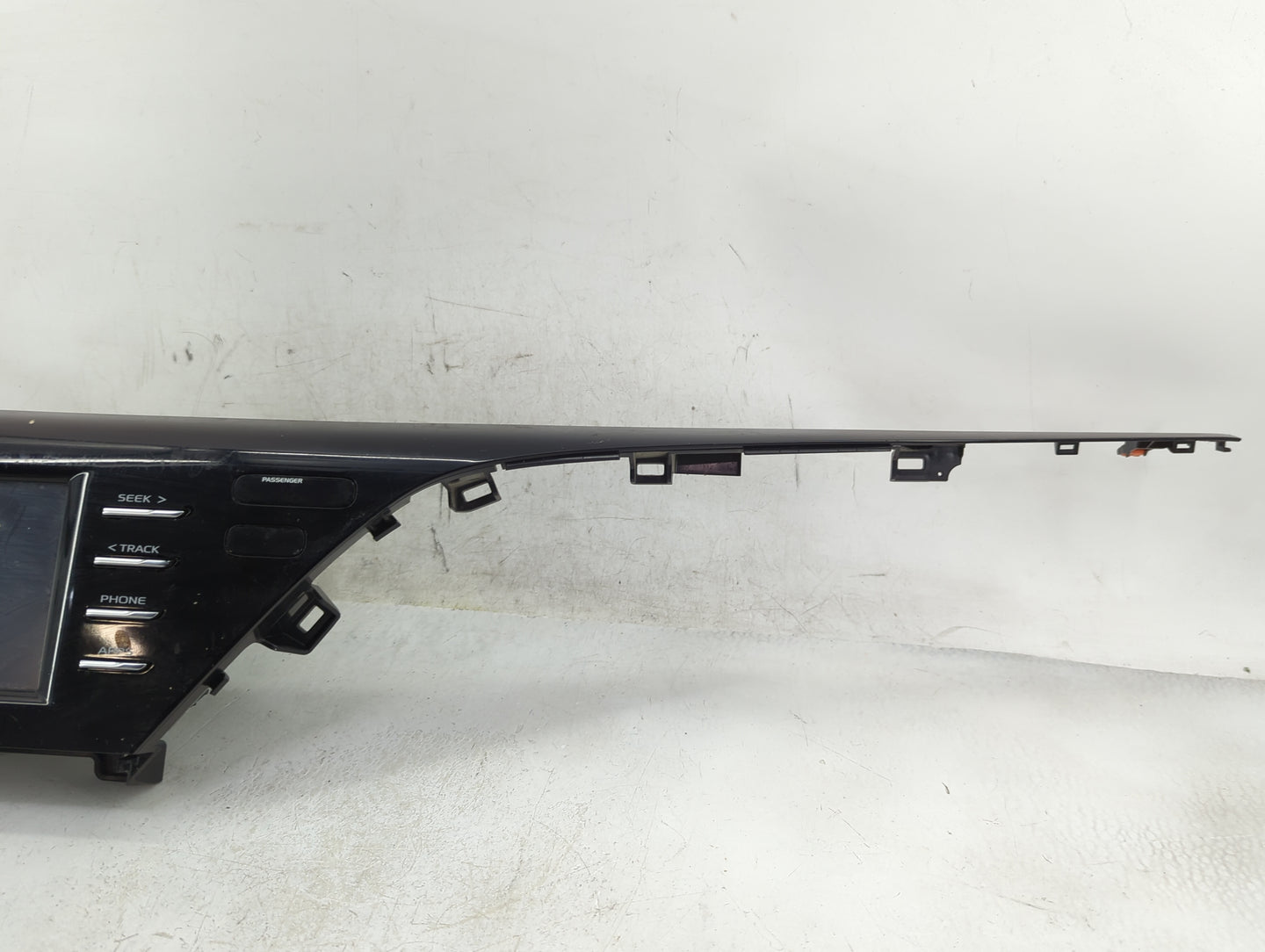 2019-2020 Toyota Camry Radio AM FM Cd Player Receiver Replacement P/N:86140-06410 Fits Fits 2019 2020 OEM Used Auto Parts - 