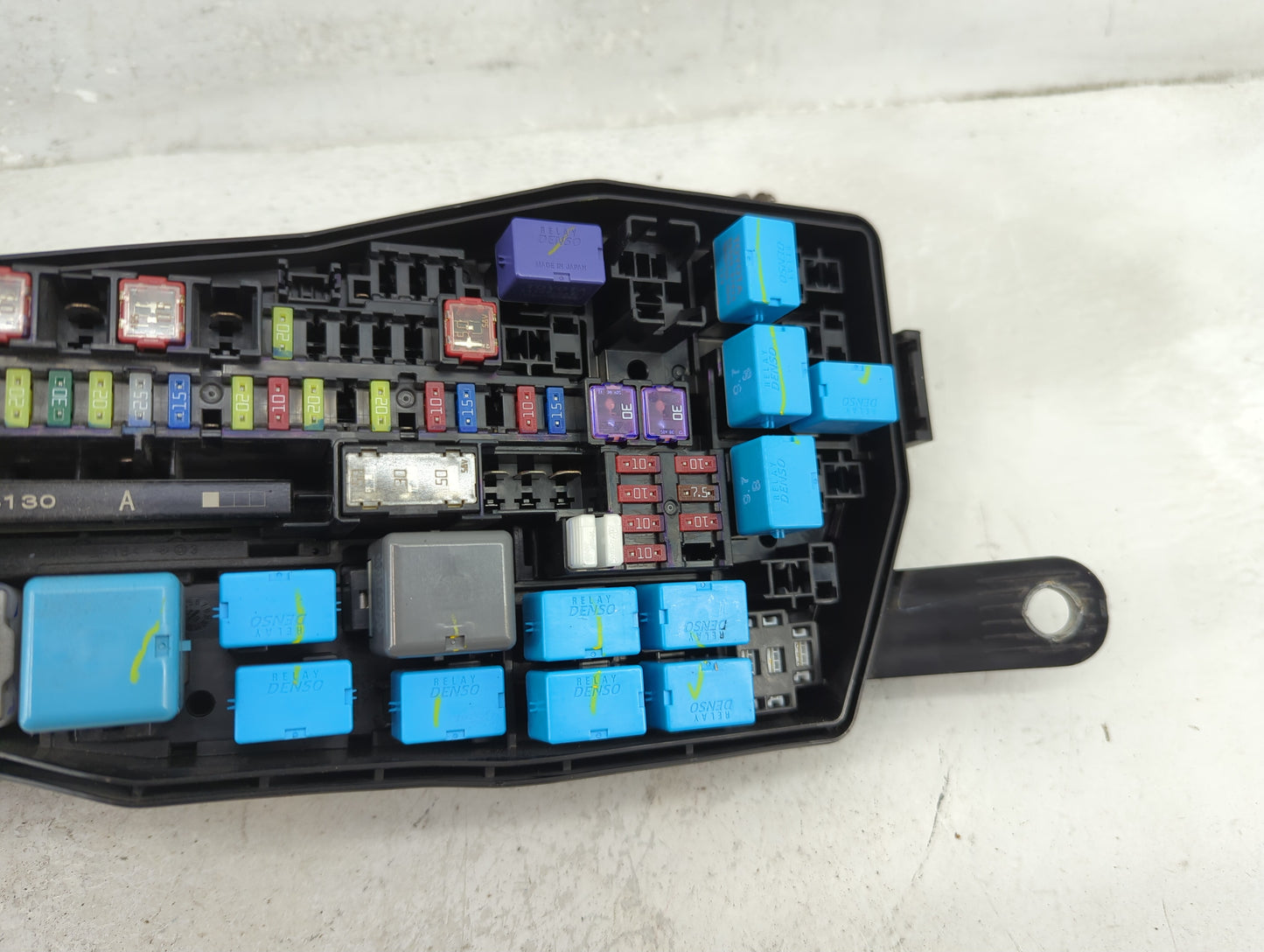 2018-2022 Toyota Camry Fusebox Fuse Box Panel Relay Module Fits Fits 2018 2019 2020 2021 2022 OEM Used Auto Parts - Oemuseda