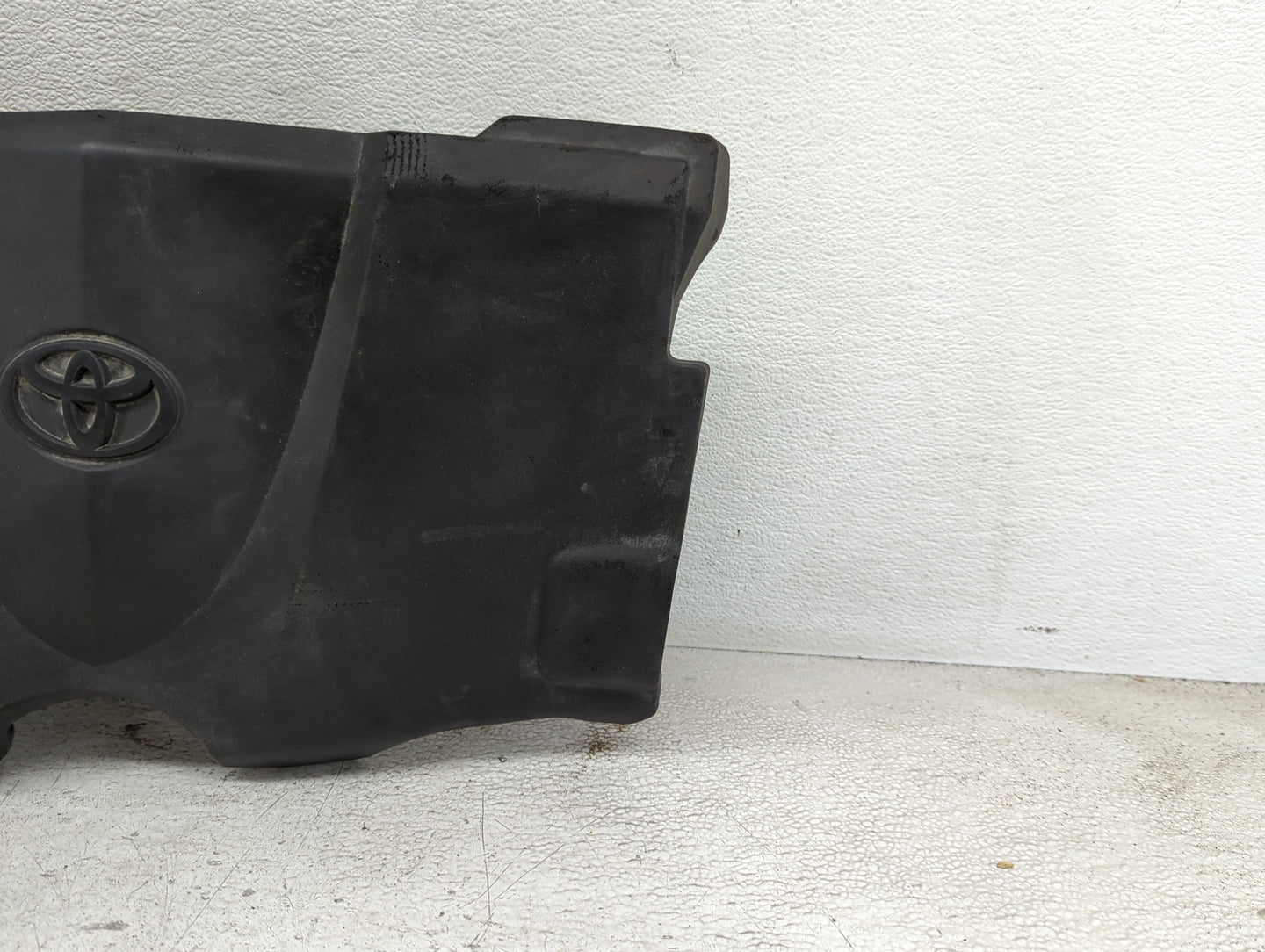 2019 Toyota Camry Engine Cover 1409166 - Oemusedautoparts1.com