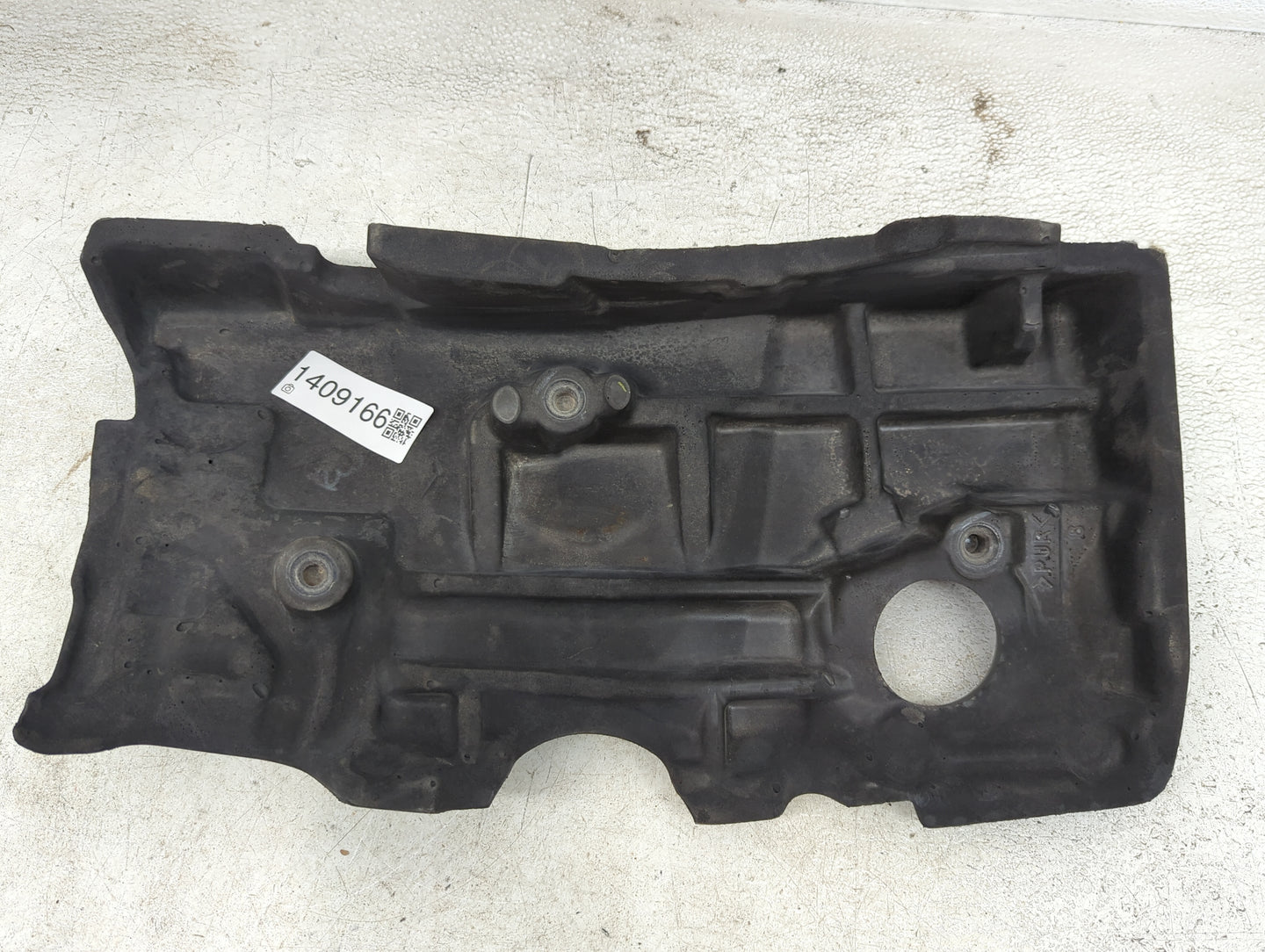 2019 Toyota Camry Engine Cover 1409166 - Oemusedautoparts1.com