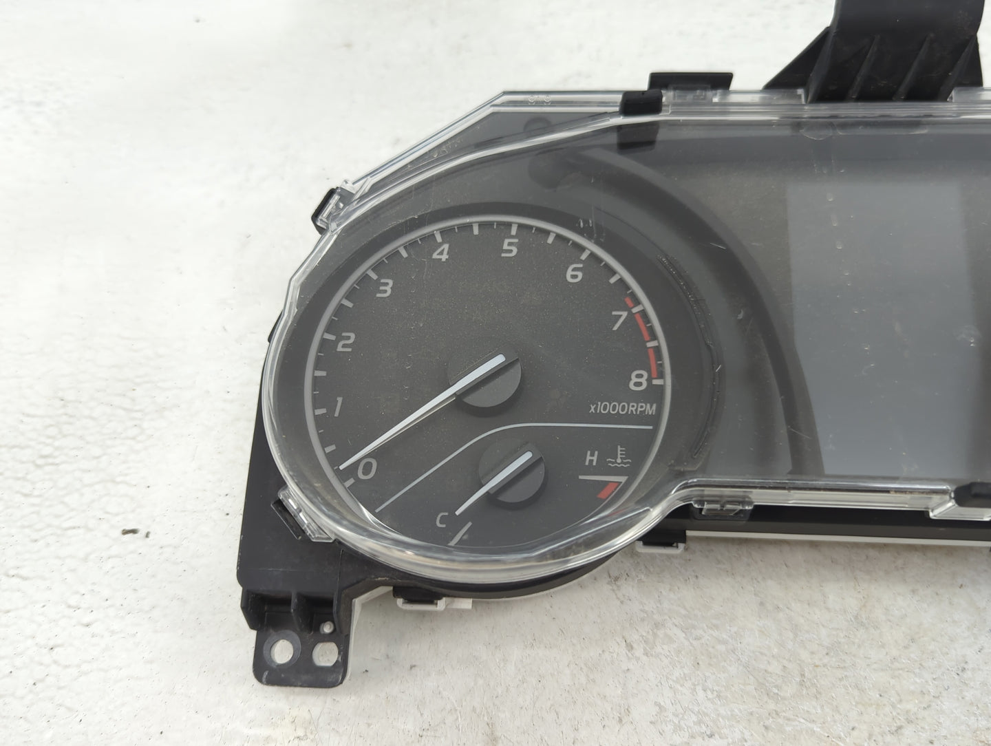 2019 Toyota Camry Instrument Cluster Speedometer Gauges P/N:TN257560-2112 83800-0XD21 Fits OEM Used Auto Parts - Oemusedauto