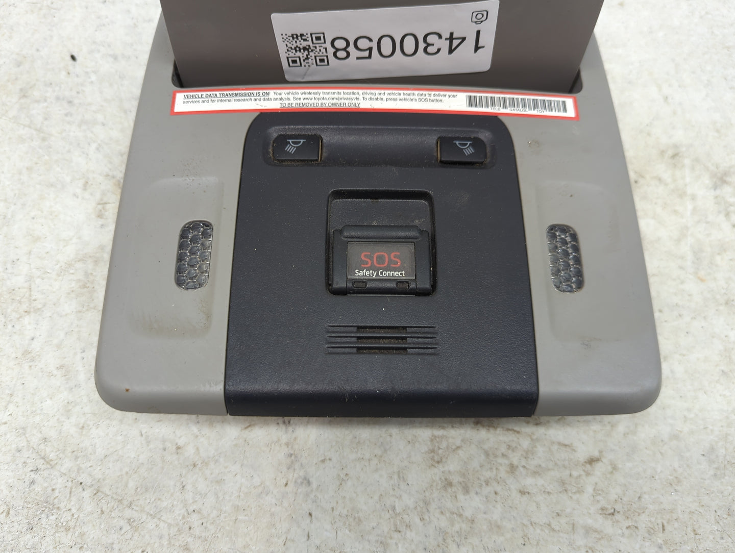 2019 Toyota Camry Overhead Roof Console - Oemusedautoparts1.com