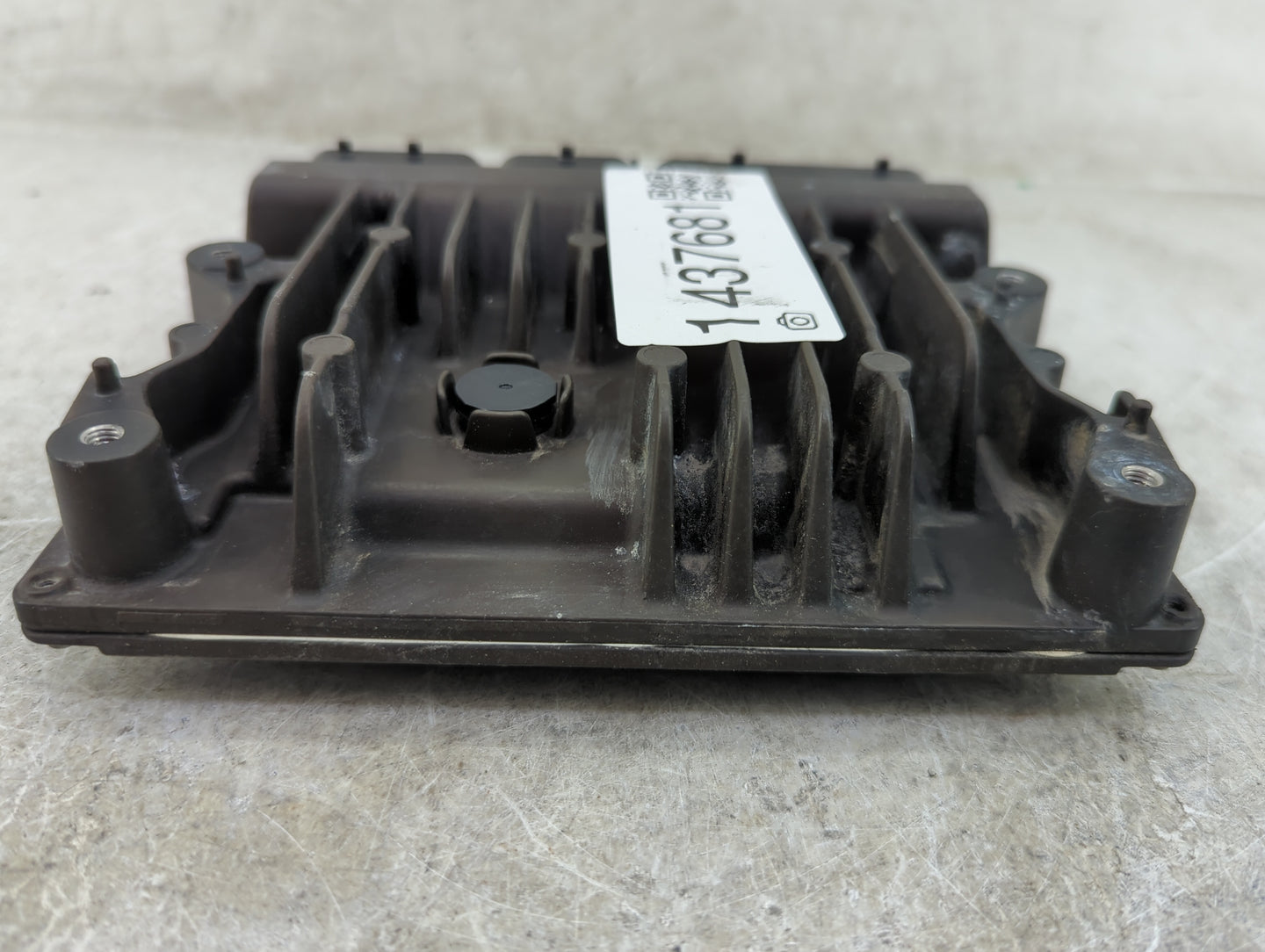 2019 Toyota Camry PCM Engine Control Computer ECU ECM PCU OEM P/N:89661-0X582 TN276300-2070 Fits OEM Used Auto Parts - Oemus