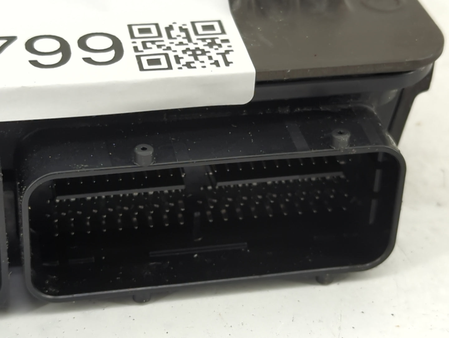2019 Toyota Camry PCM Engine Control Computer ECU ECM PCU OEM P/N:89661-0X582 TN276300-2070 Fits OEM Used Auto Parts - Oemus