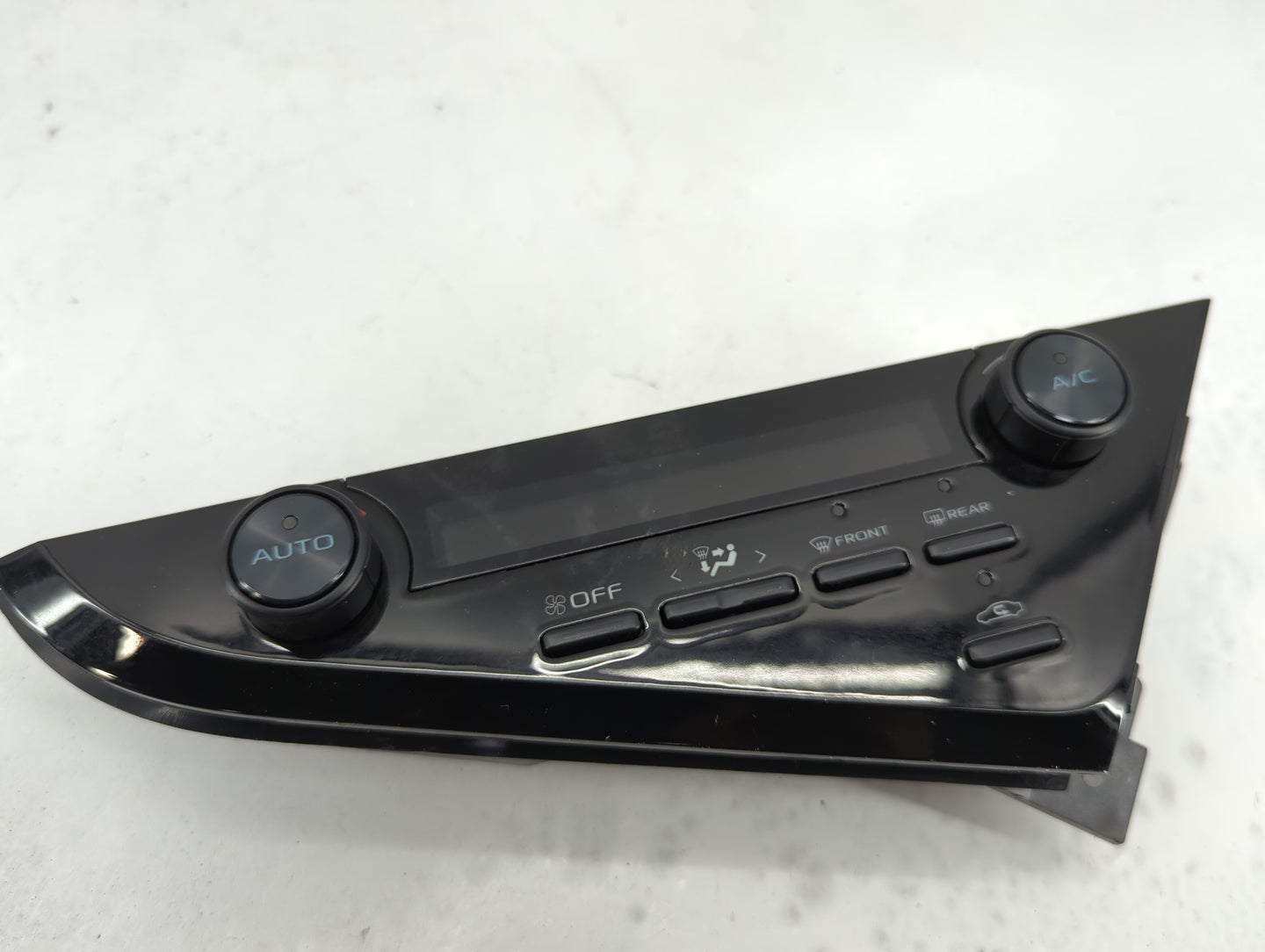 2018-2022 Toyota Camry Climate Control Module Temperature AC/Heater Replacement P/N:55900-06480 Fits Fits 2018 2019 2020 202