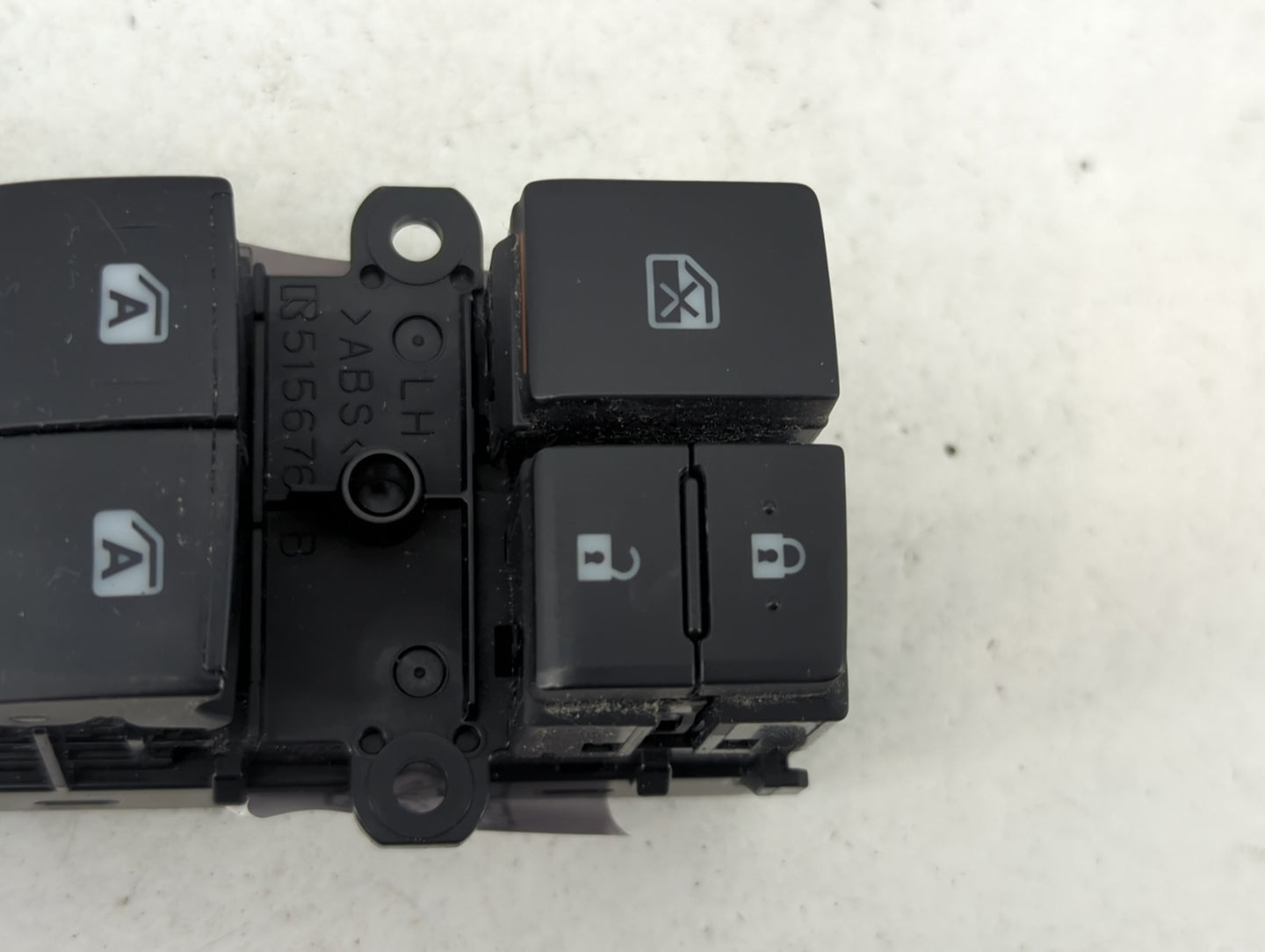 2018-2022 Toyota Camry Master Power Window Switch Replacement Driver Side Left P/N:84040-33170 84040-06070 Fits OEM Used Aut