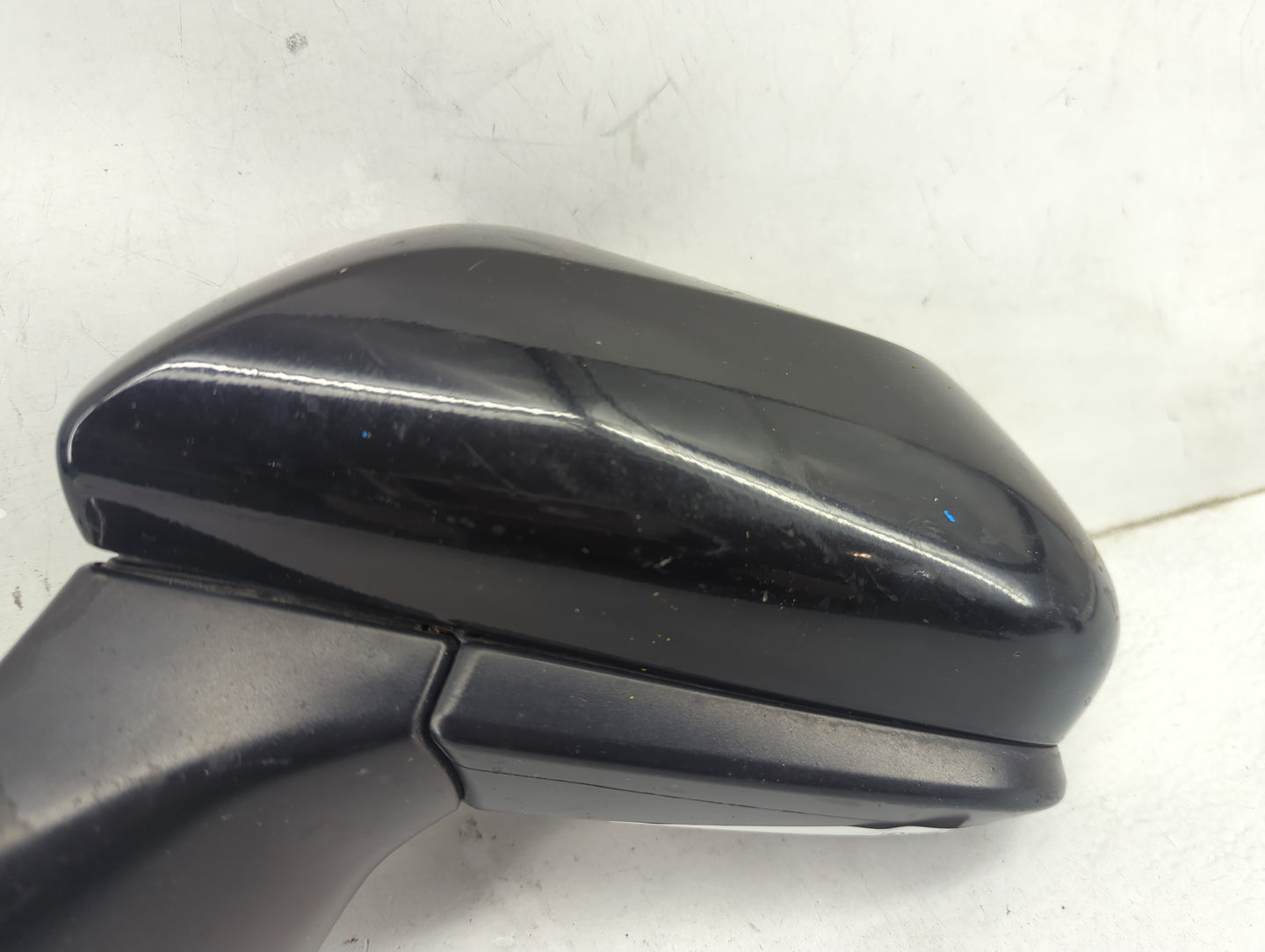 2018-2022 Toyota Camry Driver Side View Mirror - Left Door Mirror OEM Used - Oemusedautoparts1.com