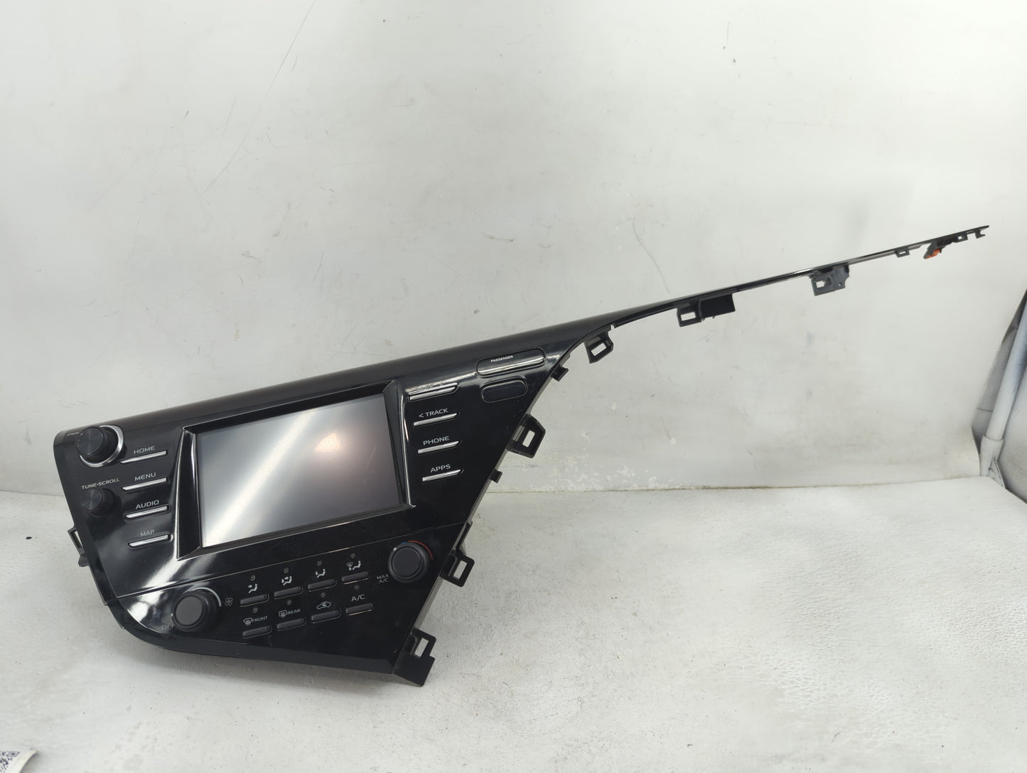 2019 Toyota Camry Climate Control Module Temperature AC/Heater Replacement P/N:559DD-06470 A2C39604406 Fits OEM Used Auto Pa