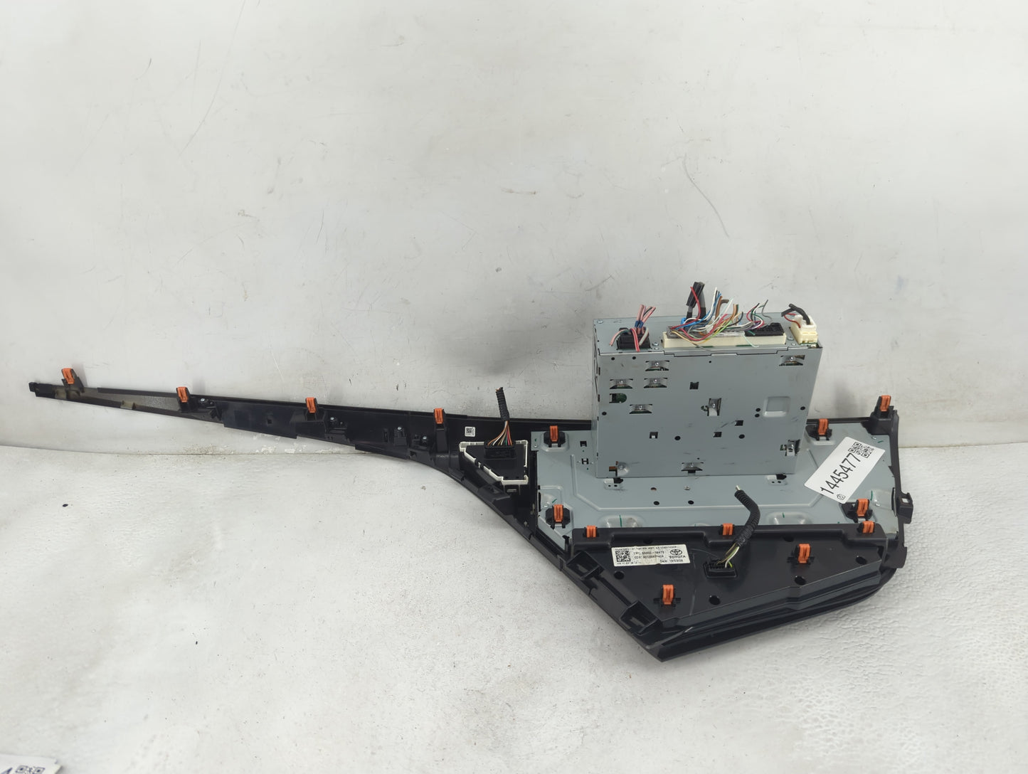 2019 Toyota Camry Climate Control Module Temperature AC/Heater Replacement P/N:559DD-06470 A2C39604406 Fits OEM Used Auto Pa