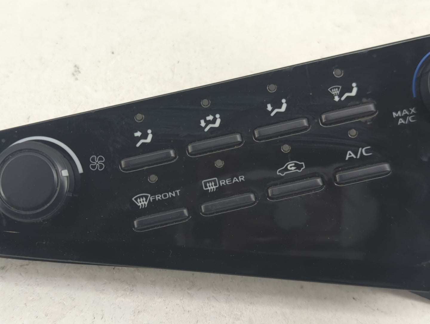 2019 Toyota Camry Climate Control Module Temperature AC/Heater Replacement P/N:55900-06470 A2C39604406 Fits OEM Used Auto Pa