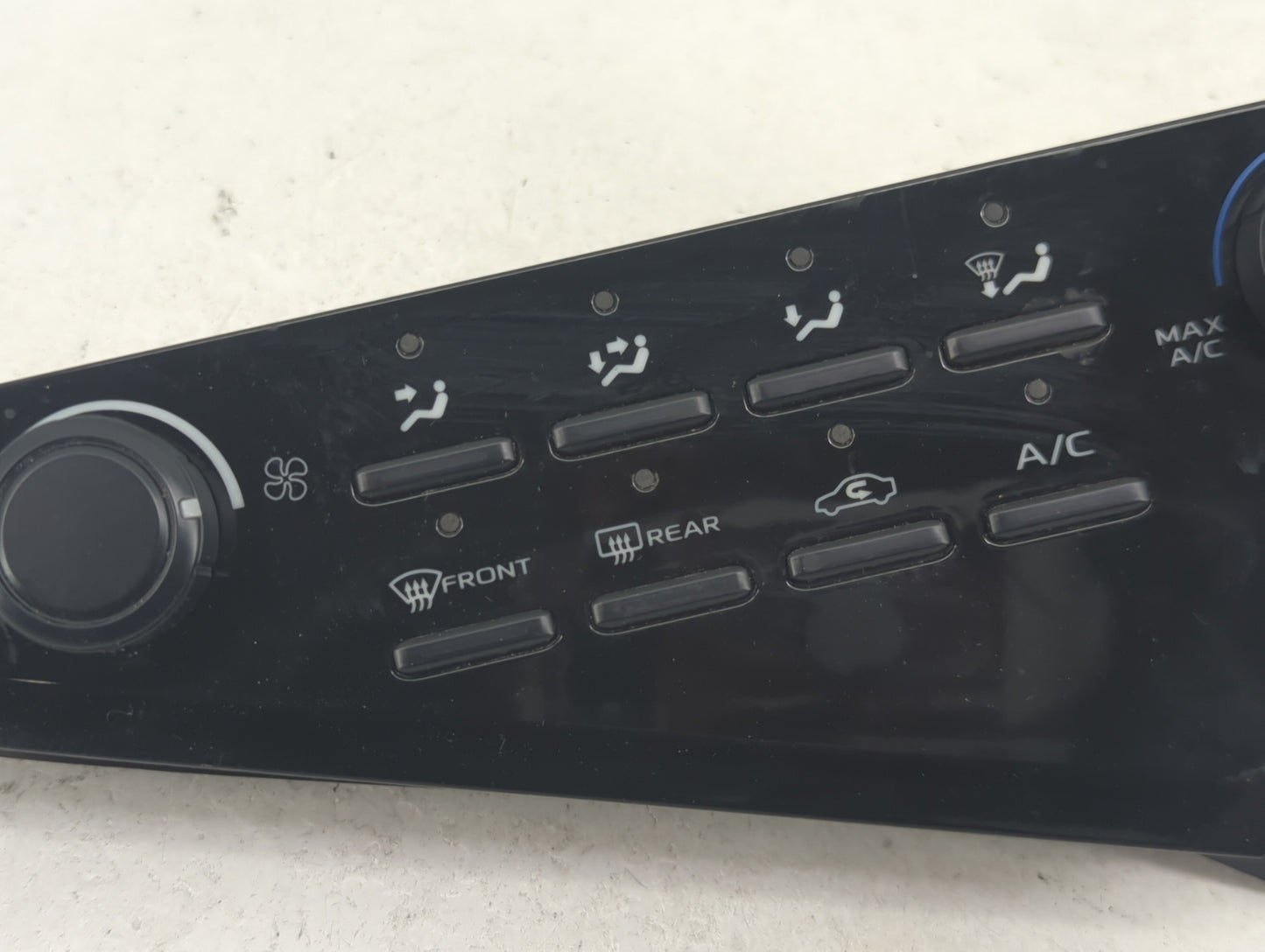 2019 Toyota Camry Climate Control Module Temperature AC/Heater Replacement P/N:55900-06470 A2C39604406 Fits OEM Used Auto Pa