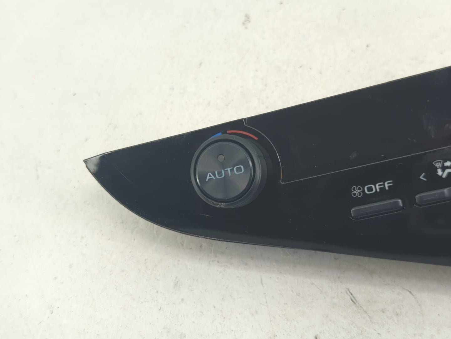 2019 Toyota Camry Climate Control Module Temperature AC/Heater Replacement P/N:55900-06480 A2C39604206 Fits OEM Used Auto Pa